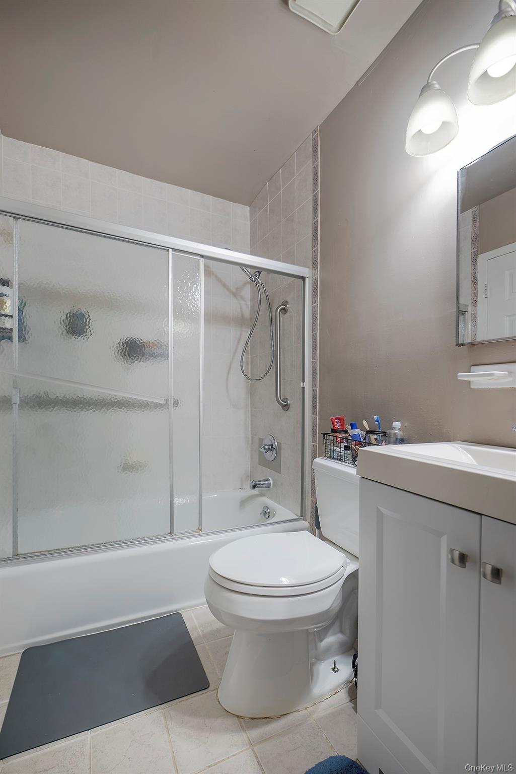 #7 photo, 2111 Prospect Avenue, Bronx , NY 10457