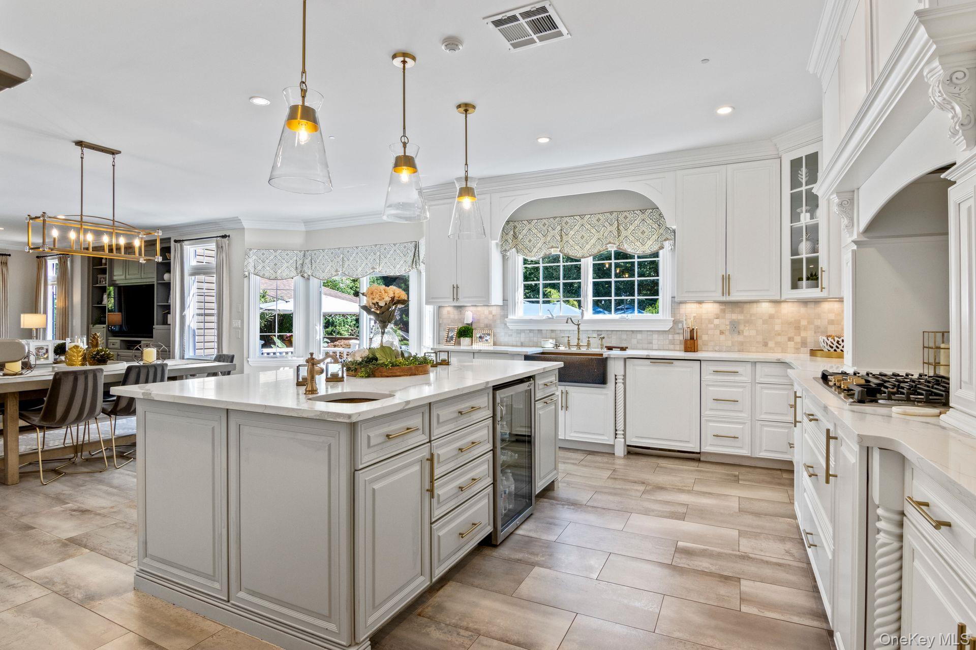 #16 photo, 87 Mayfair Road, Nesconset , NY 11767