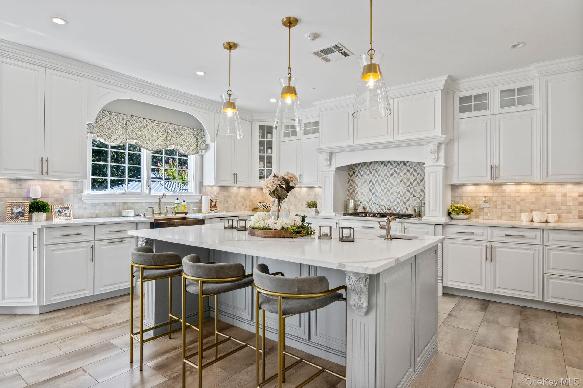 #17 photo, 87 Mayfair Road, Nesconset , NY 11767