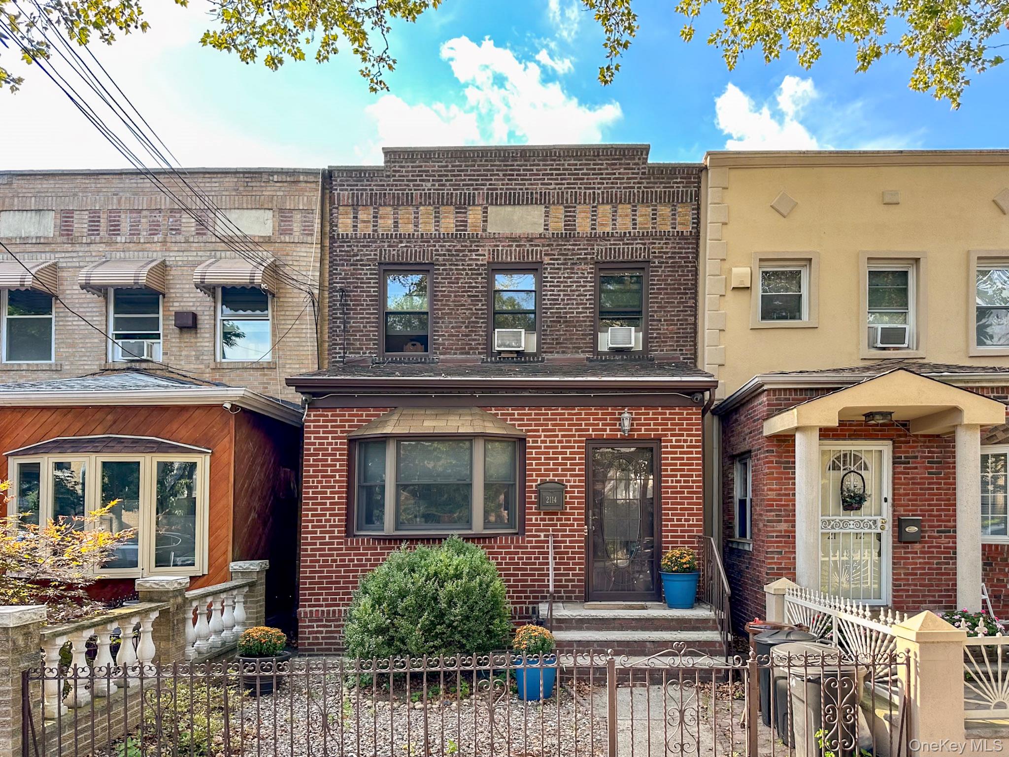 #1 photo, 21-14 45th Street, 皇后区 阿士多利亚 Astoria , NY 11105