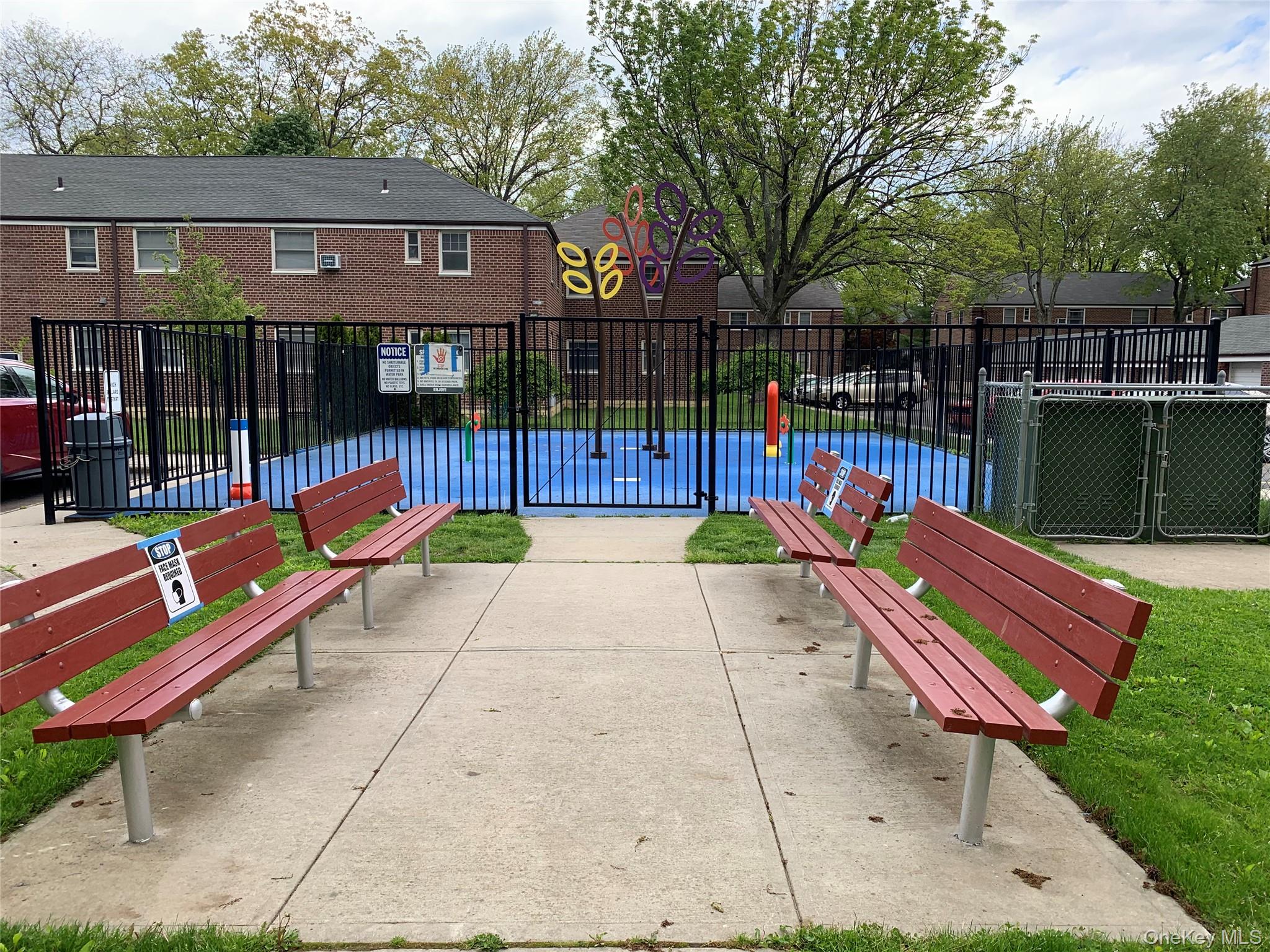 #17 photo, 61-15 251 Street, Little Neck , NY 11362