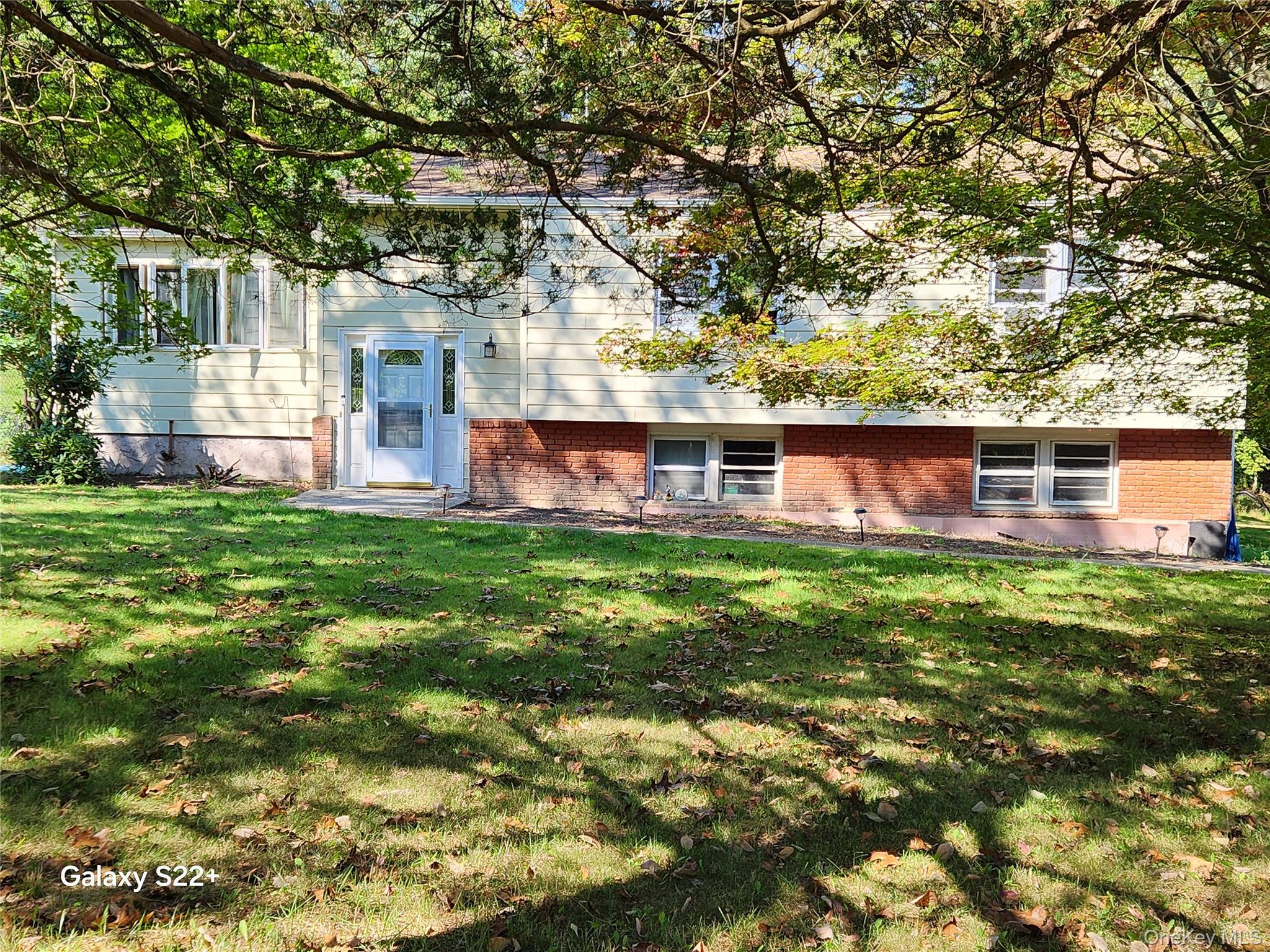 #1 photo, 4 Norman Drive, Shoreham , NY 11786