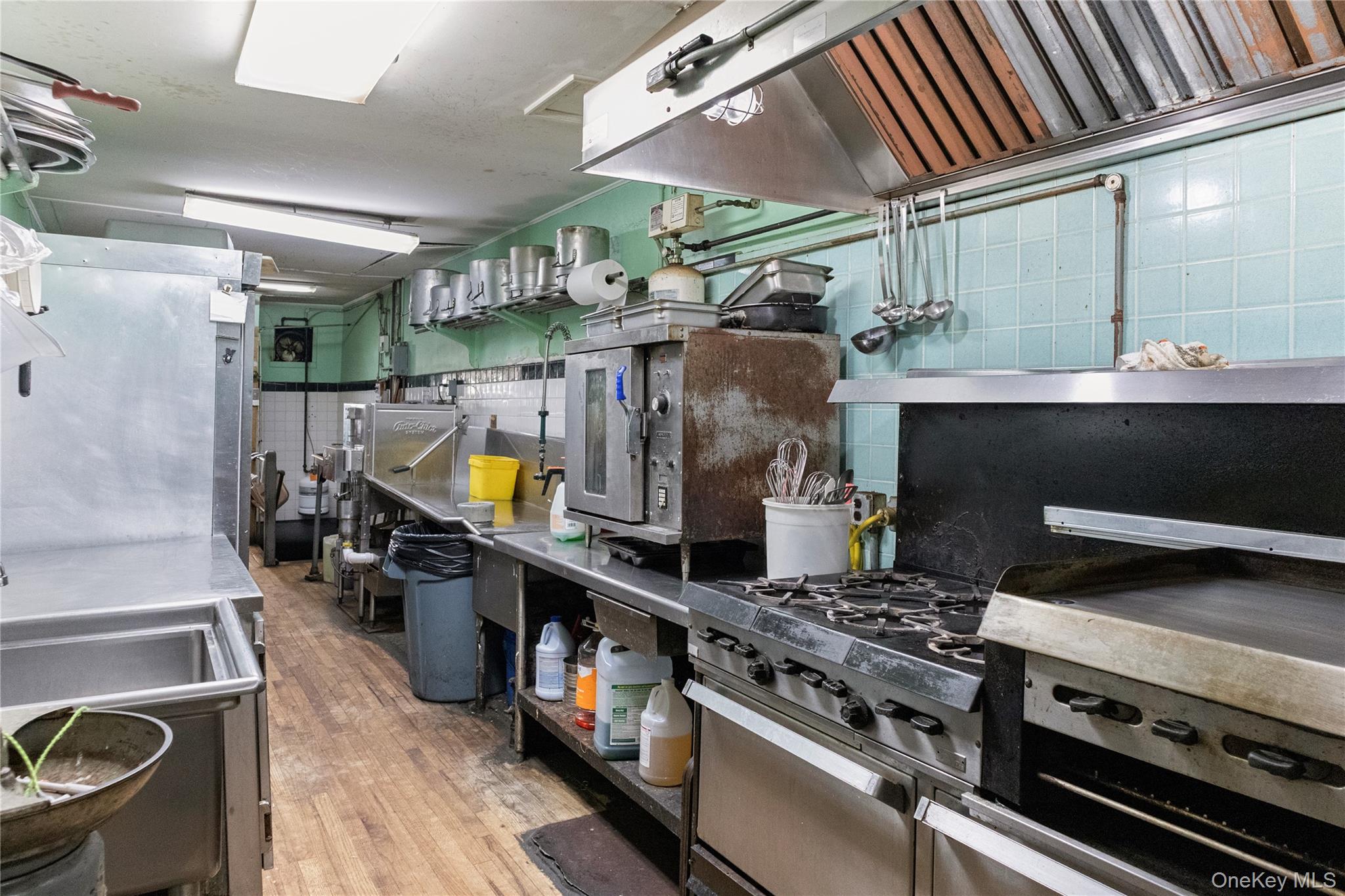 #15 photo, 8-10 Glen Street, Glen Cove , NY 11542