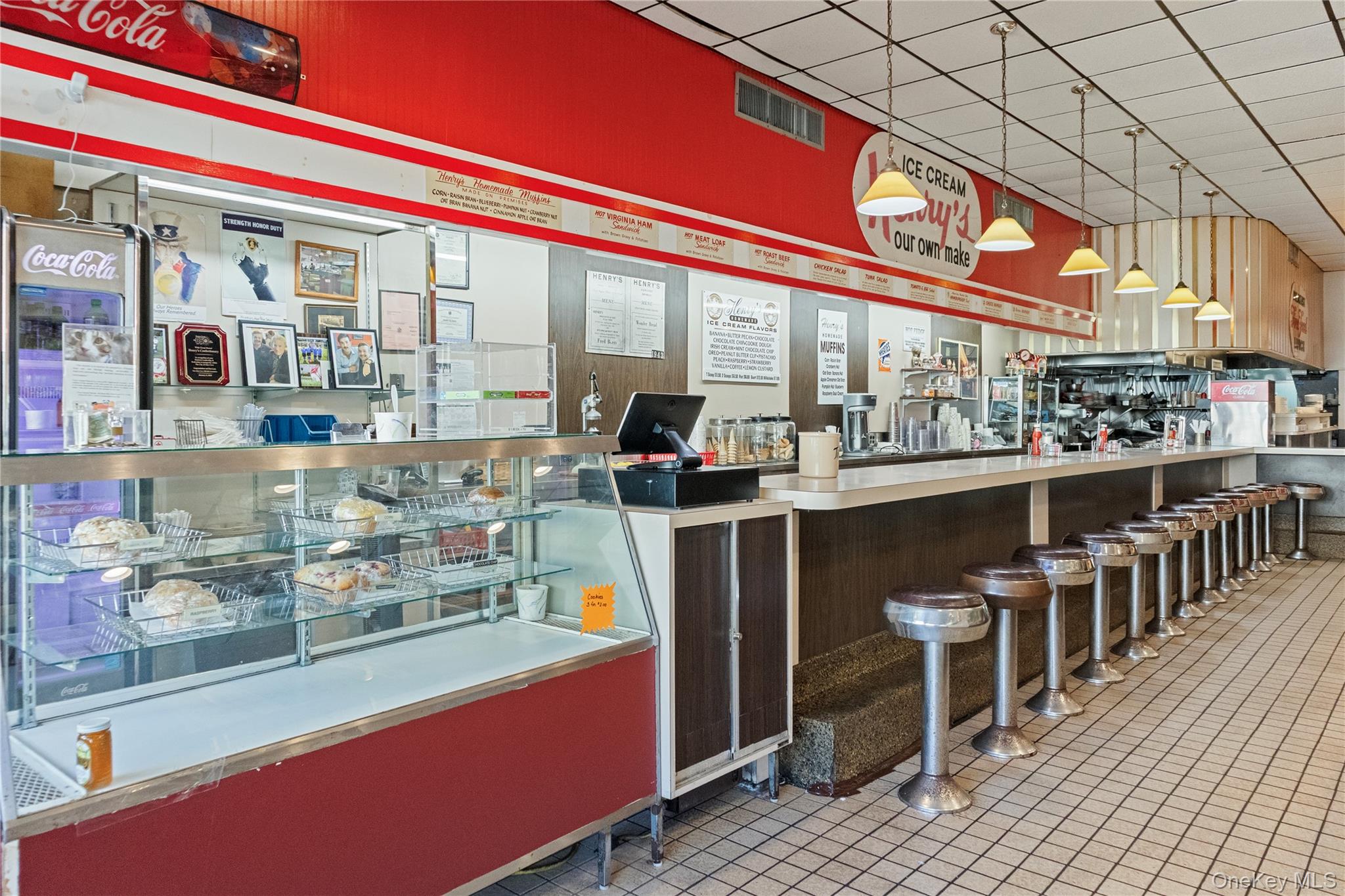 #9 photo, 8-10 Glen Street, Glen Cove , NY 11542