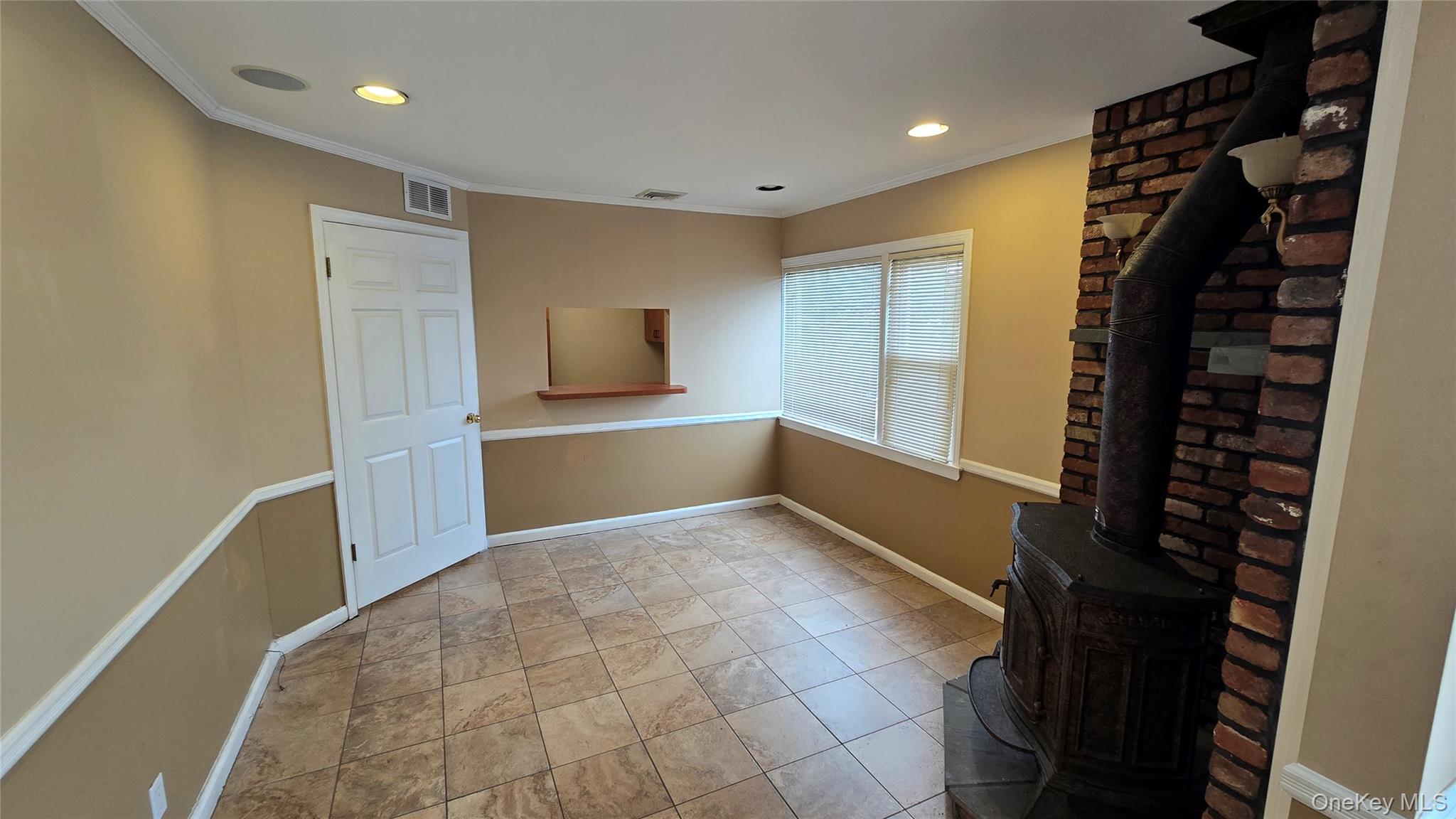 #4 photo, 724 E Park Avenue, ナッソー郡 Long Beach , NY 11561