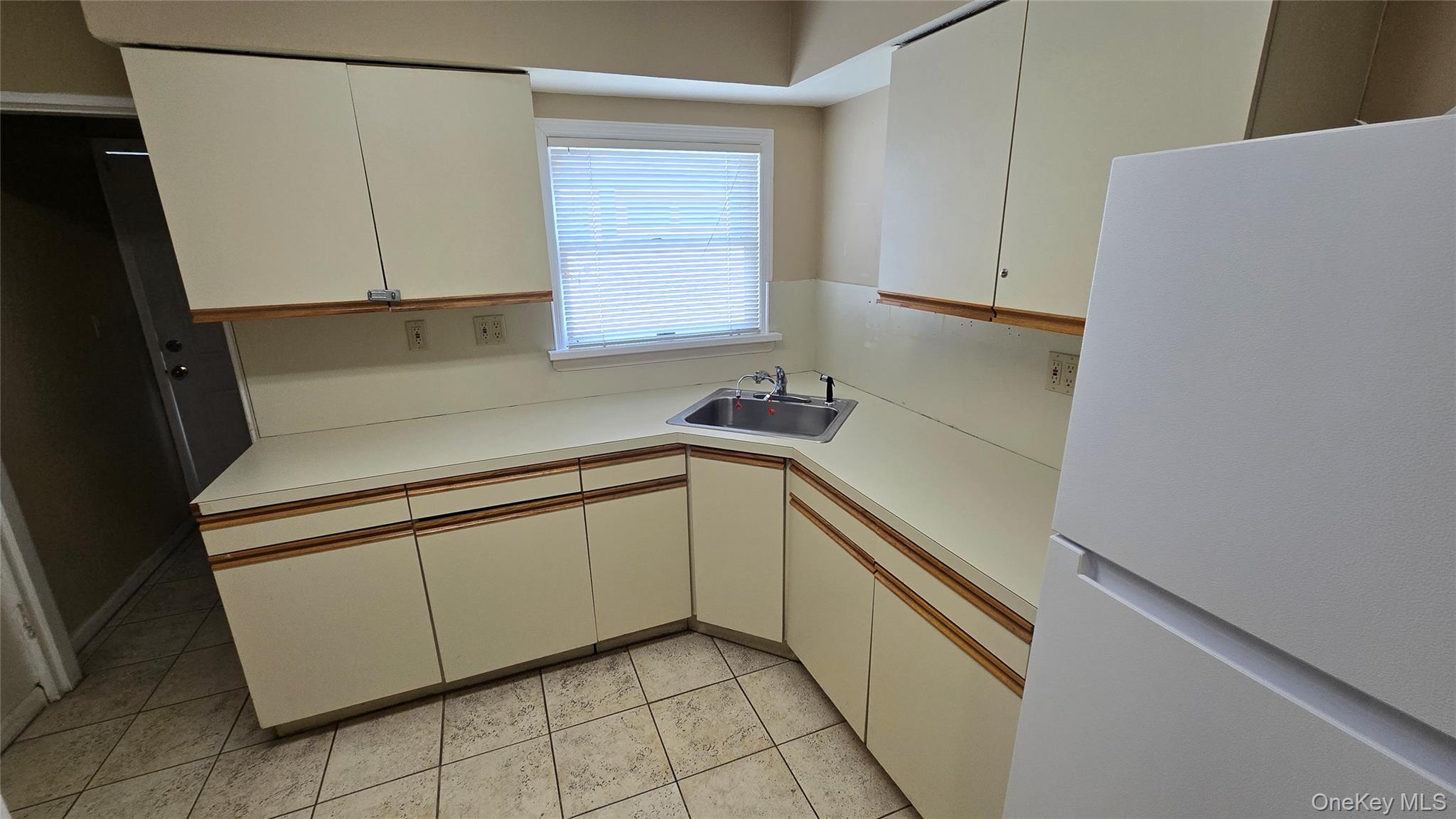 #7 photo, 724 E Park Avenue, ナッソー郡 Long Beach , NY 11561