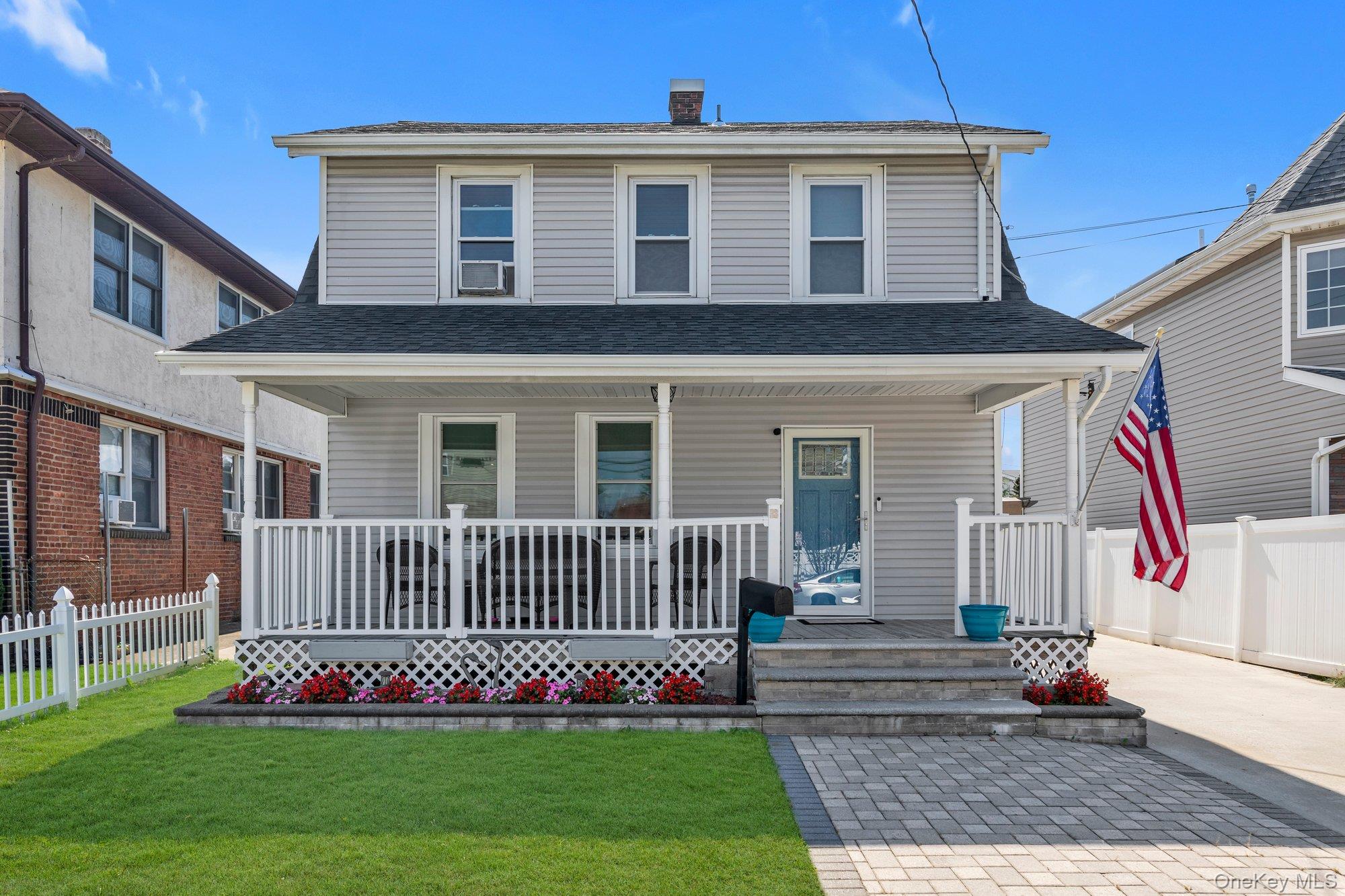 #1 photo, 33 Notre Dame Avenue, 长岛 Hicksville , NY 11801