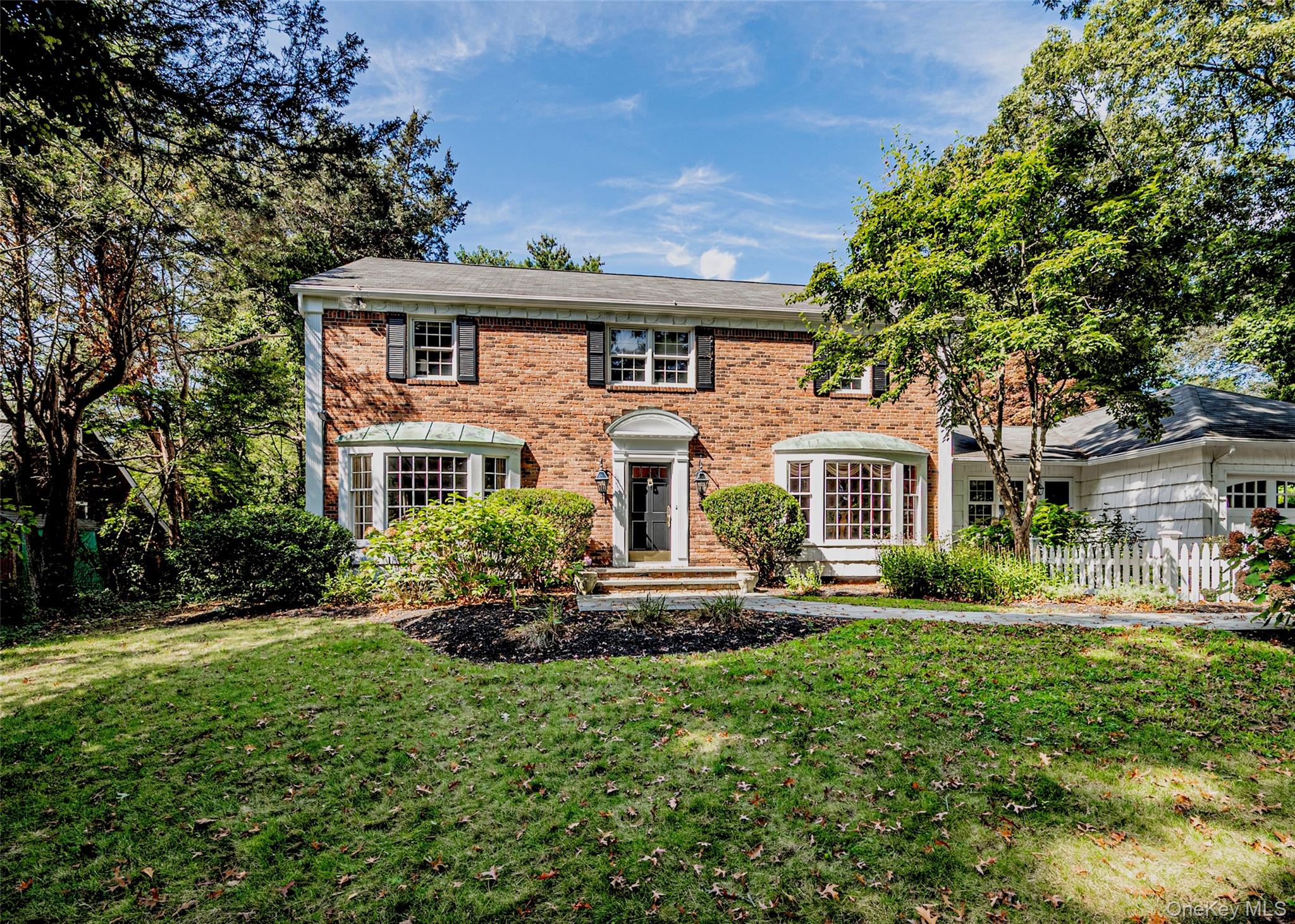 #1 photo, 17 John Daves Lane, Huntington , NY 11743