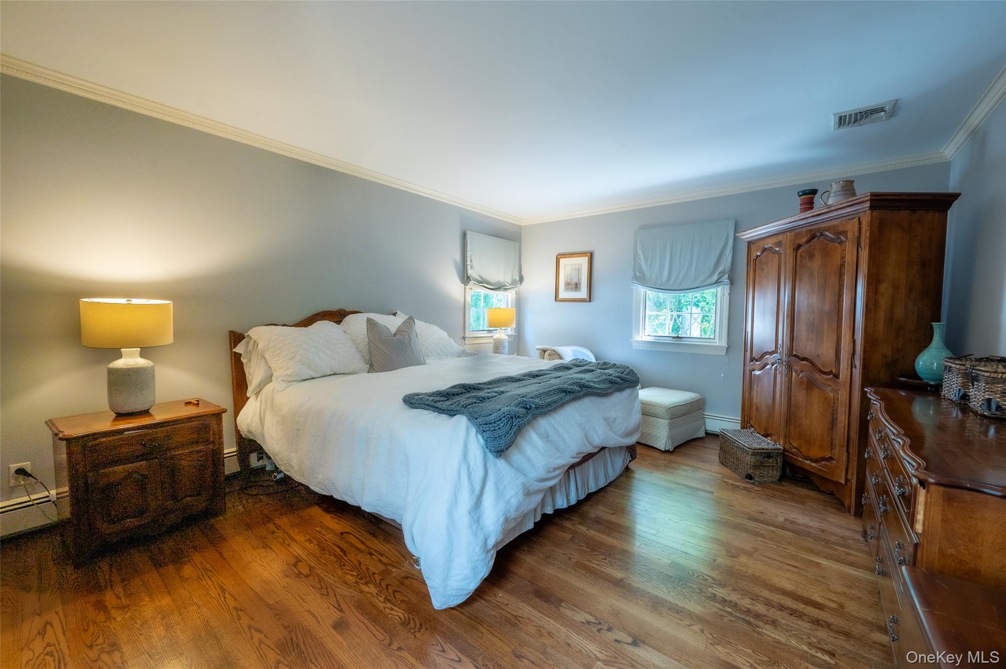 #18 photo, 17 John Daves Lane, Huntington , NY 11743