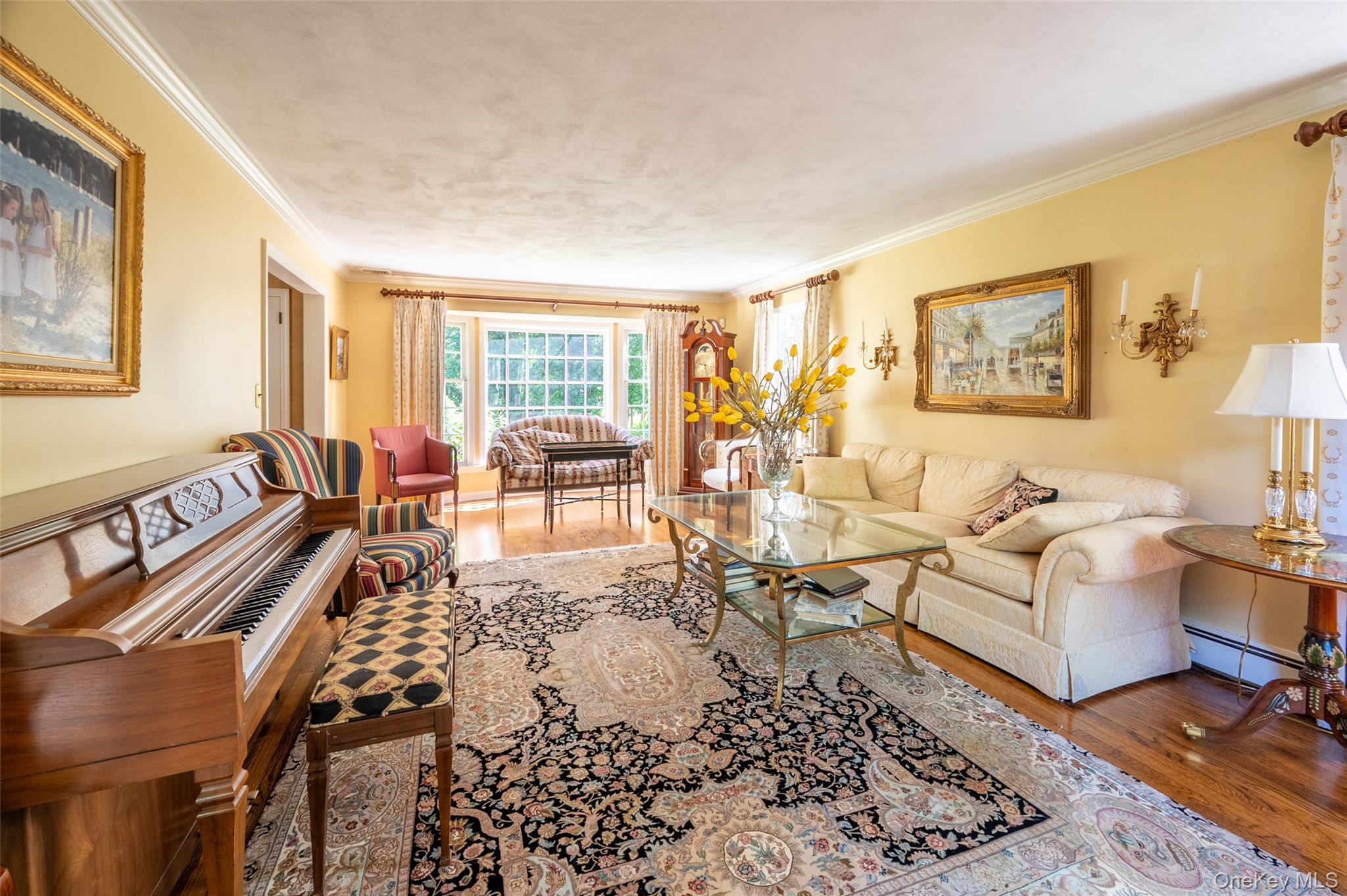 #5 photo, 17 John Daves Lane, Huntington , NY 11743