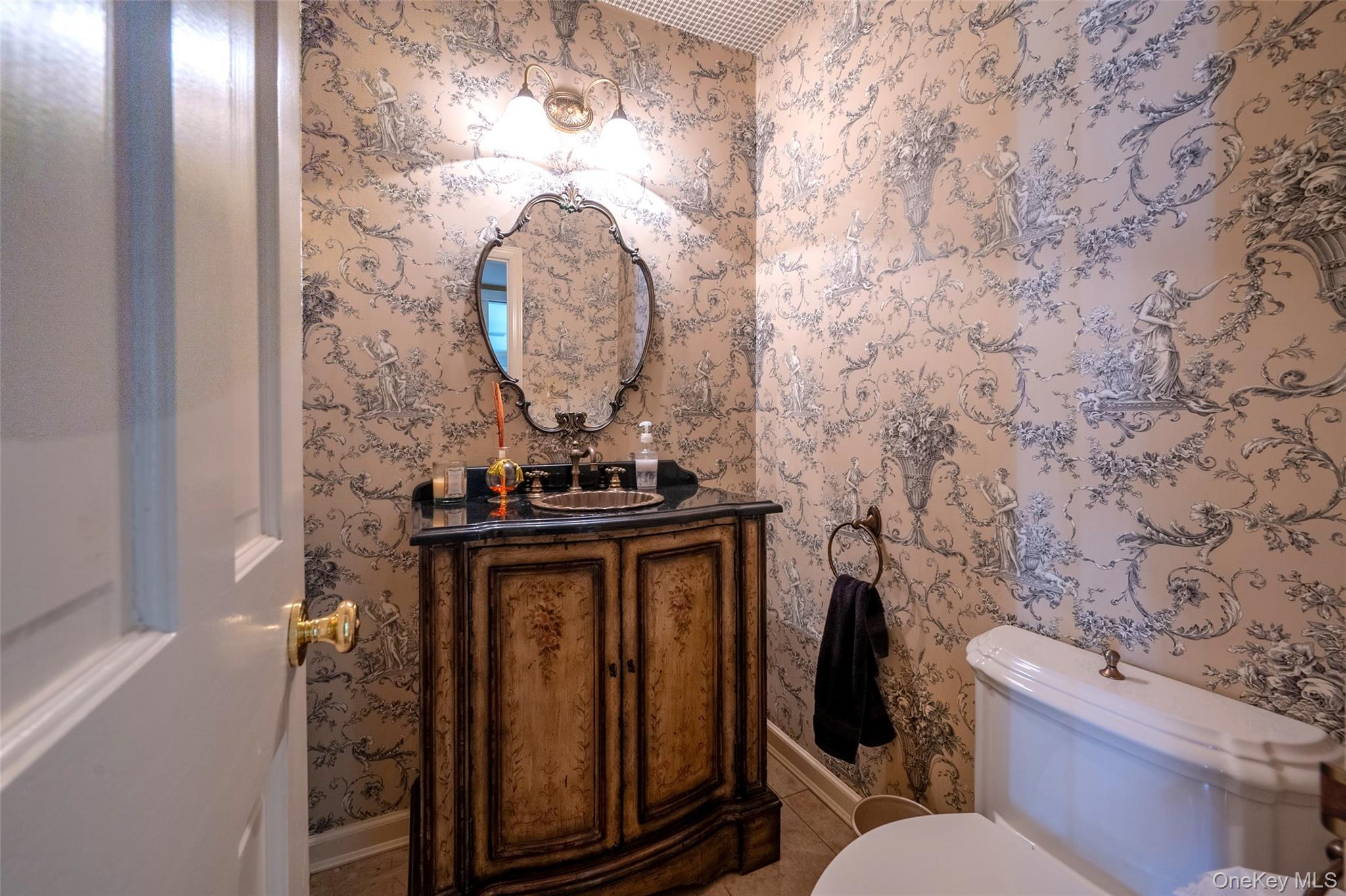 #7 photo, 17 John Daves Lane, Huntington , NY 11743