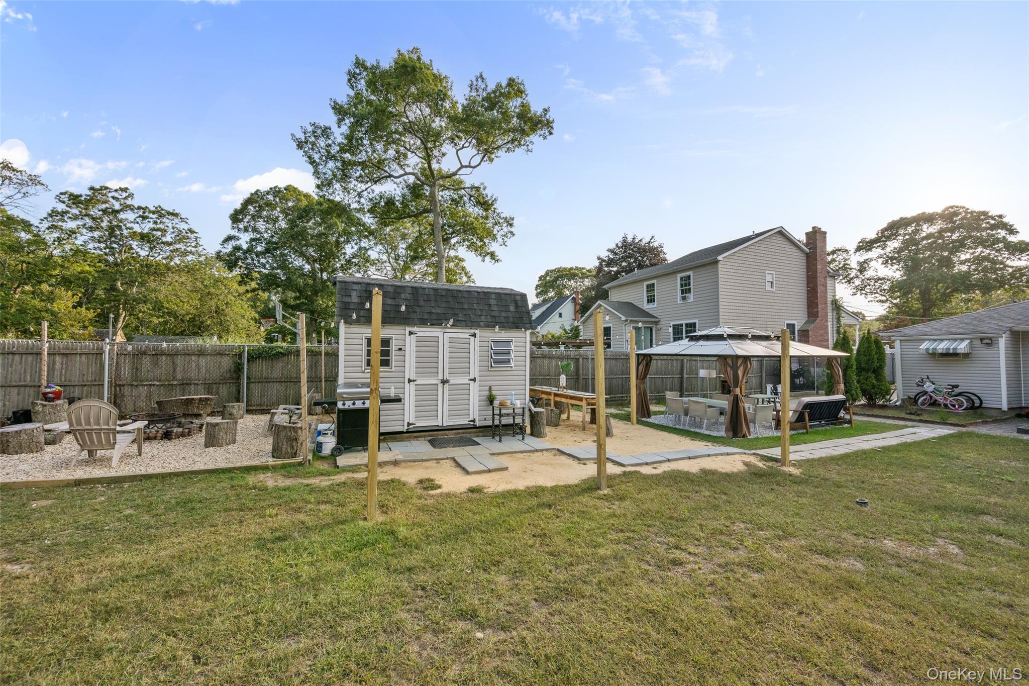 #18 photo, 87 Biltmore Drive, サフォーク郡 Mastic Beach , NY 11951