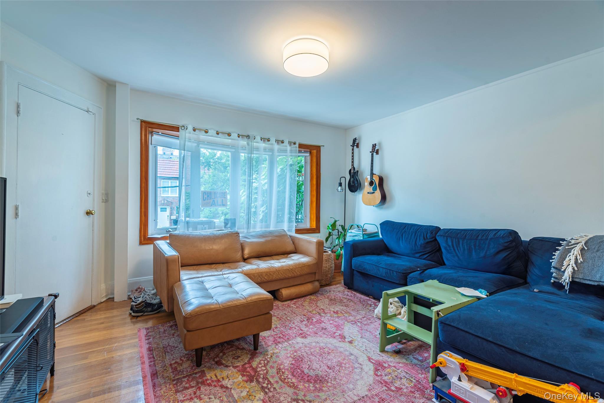 #3 photo, 3361 29th Street, Astoria , NY 11106