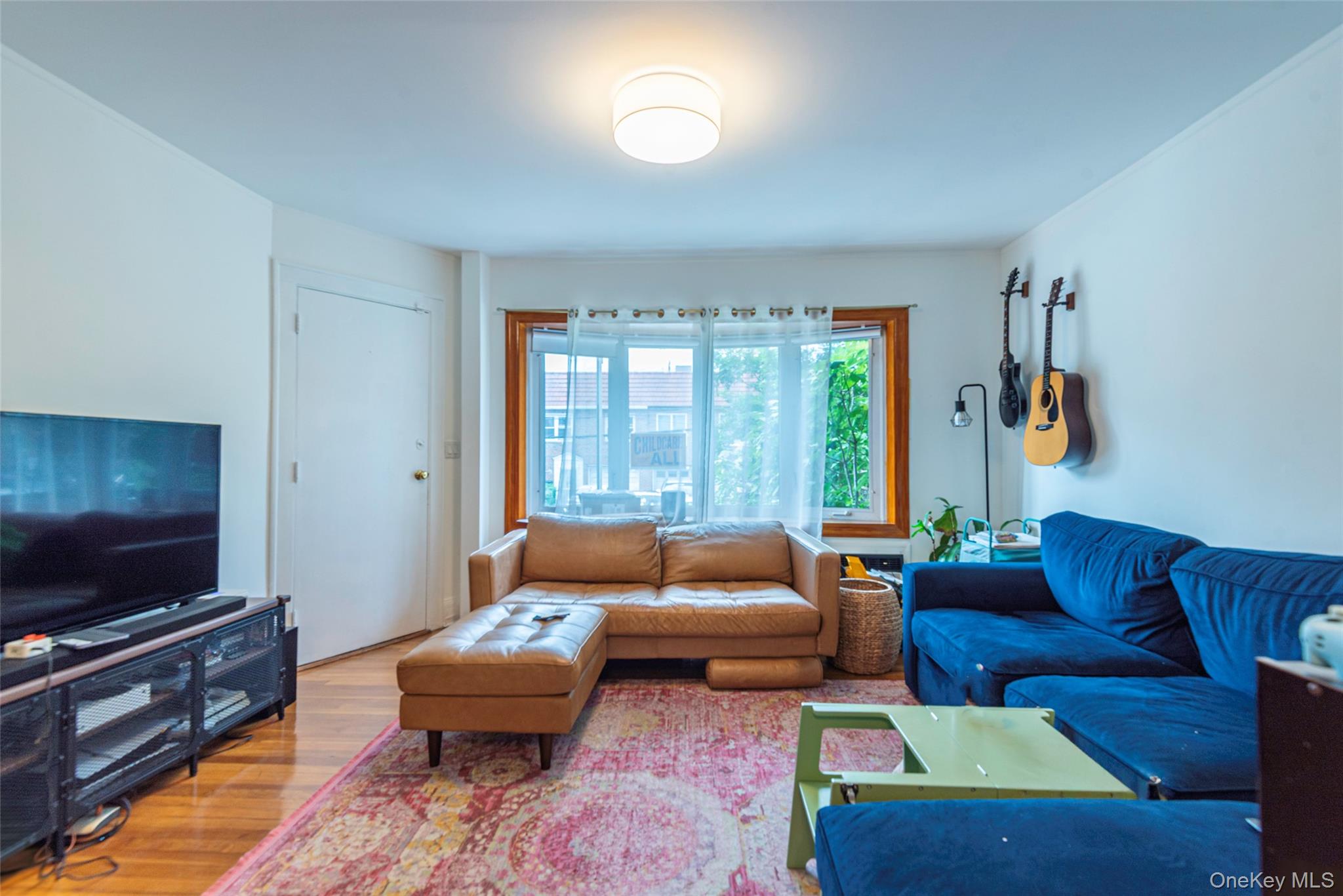 #4 photo, 3361 29th Street, Astoria , NY 11106