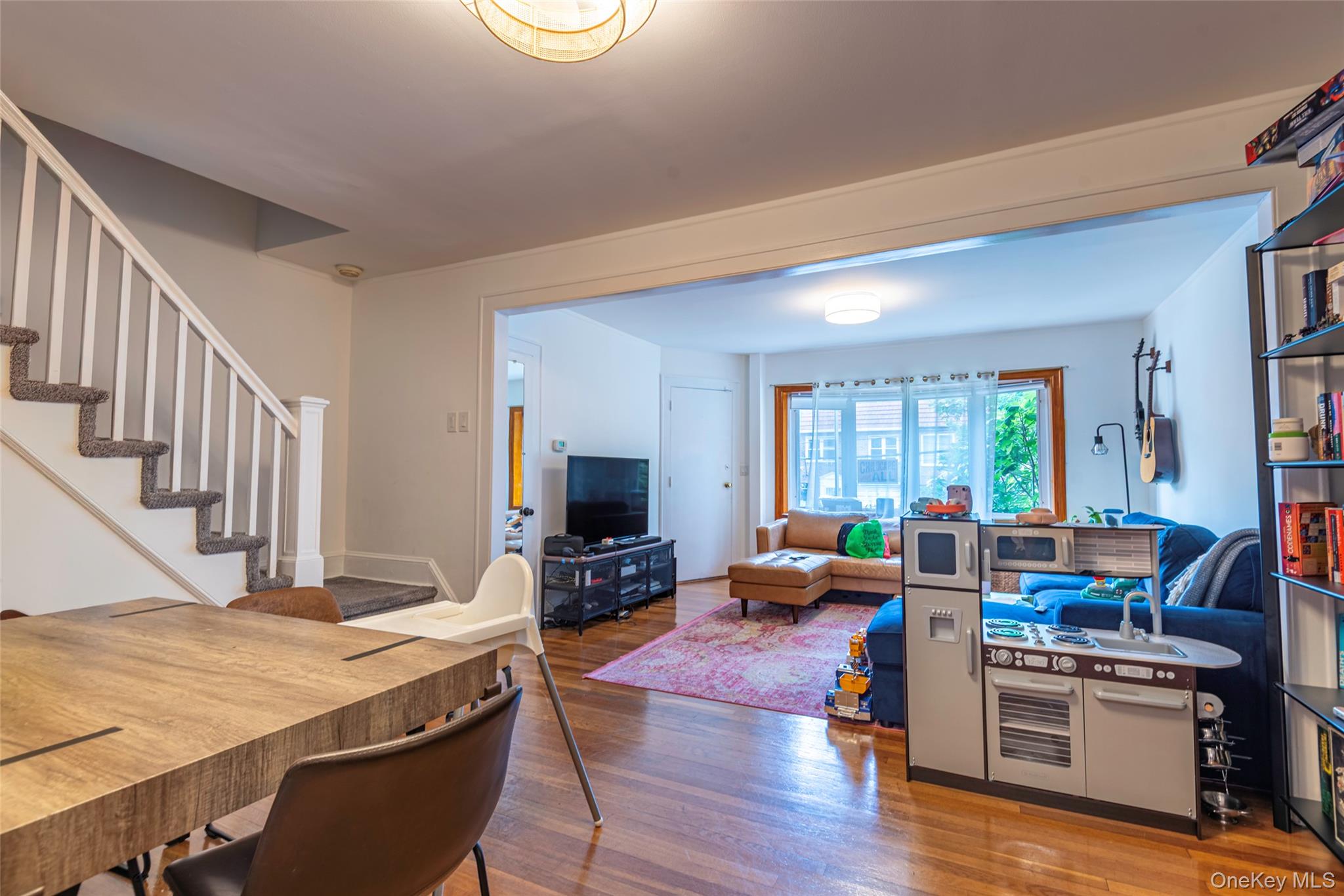 #5 photo, 3361 29th Street, Astoria , NY 11106