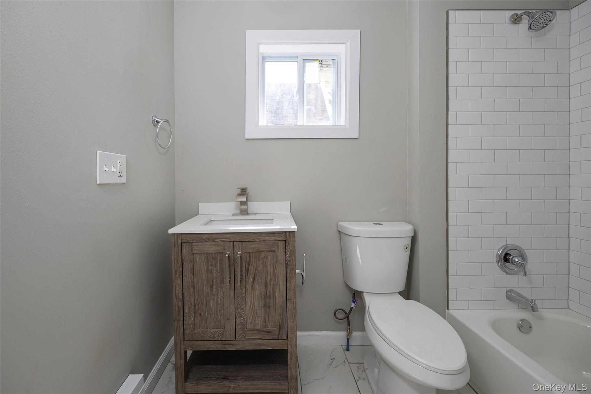 #18 photo, 149 Pine Street, Kingston , NY 12401