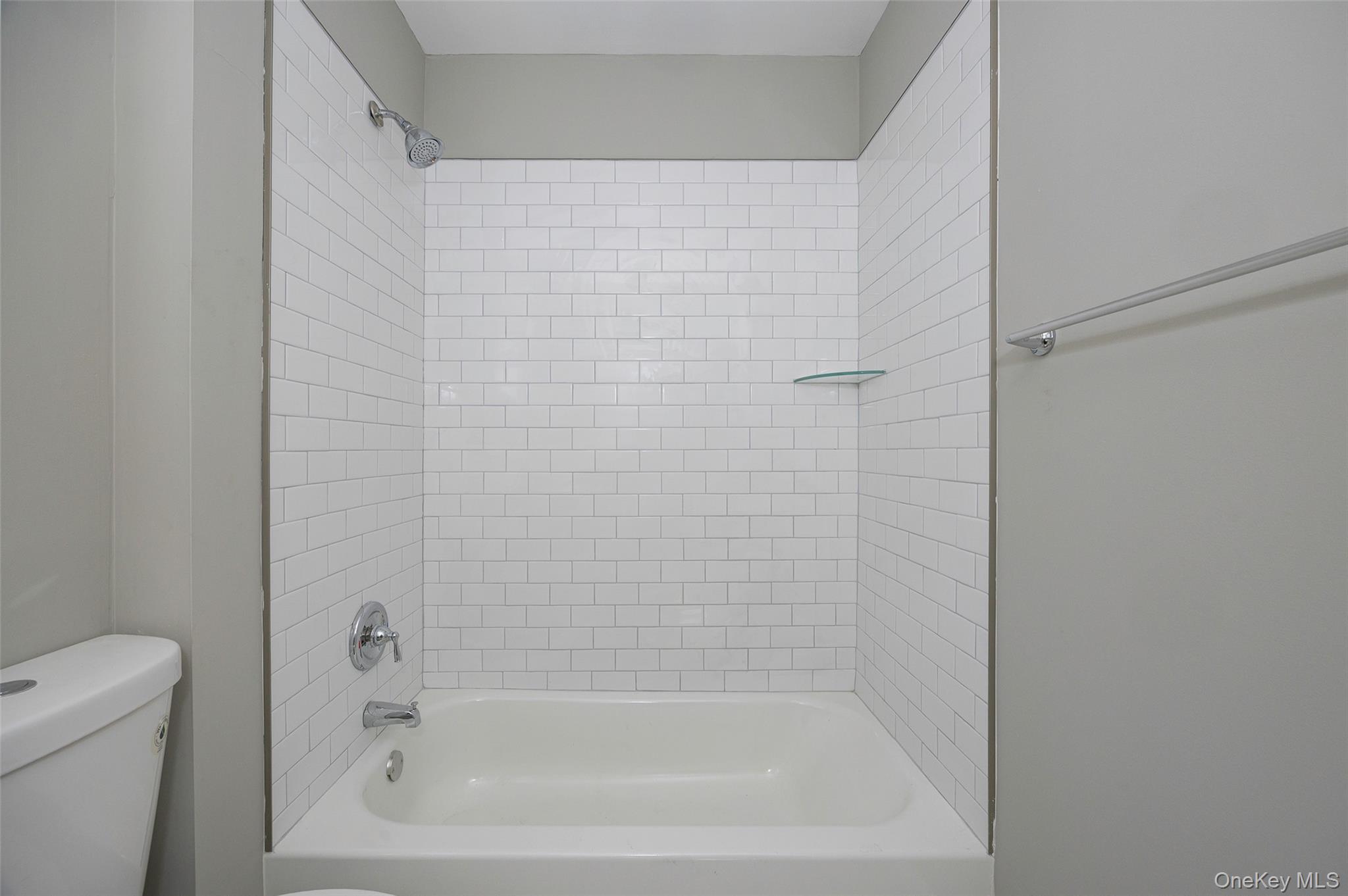 #19 photo, 149 Pine Street, Kingston , NY 12401