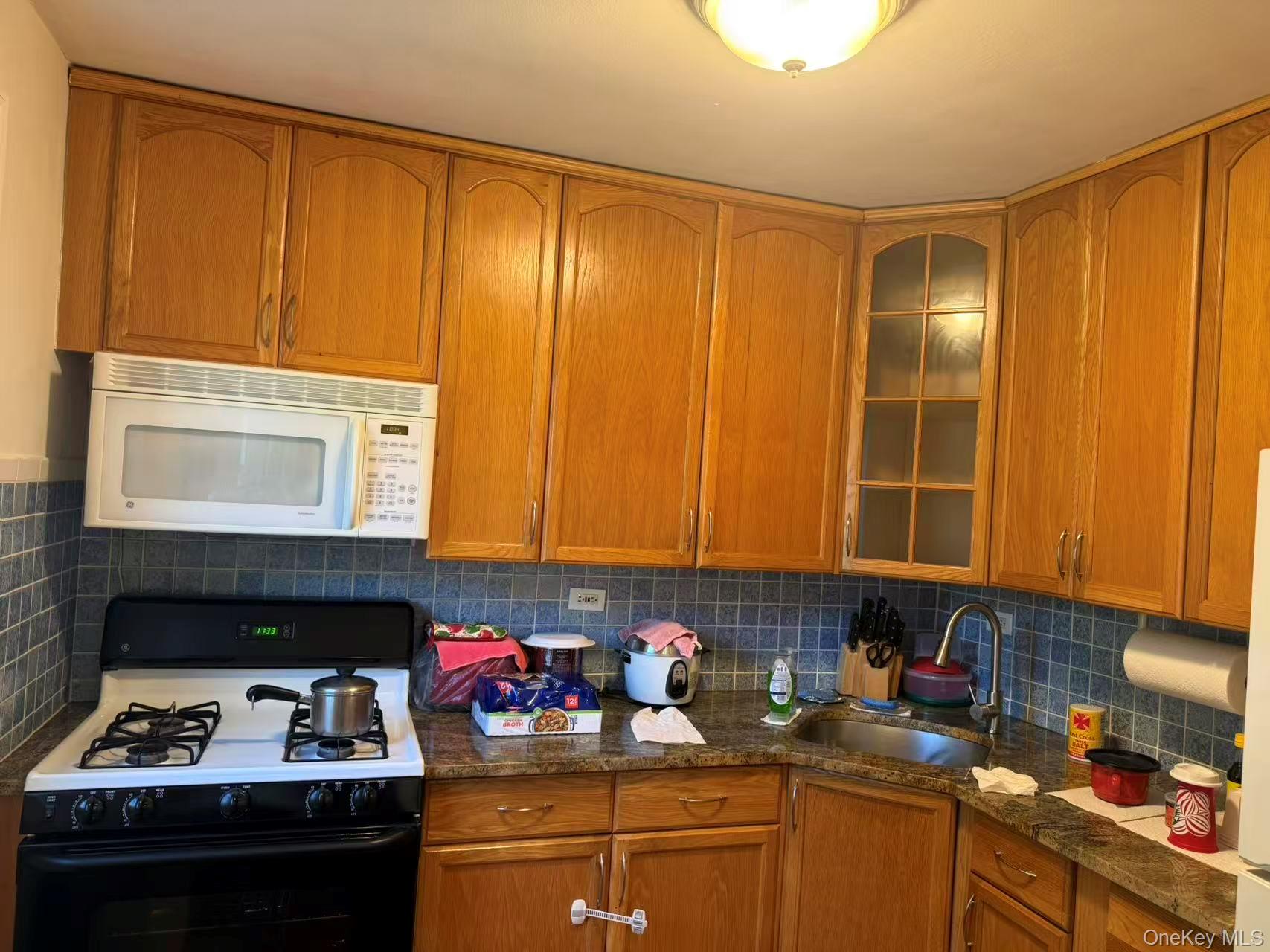 #2 photo, 67-56 223nd Place, クイーンズ区 Bayside , NY 11364