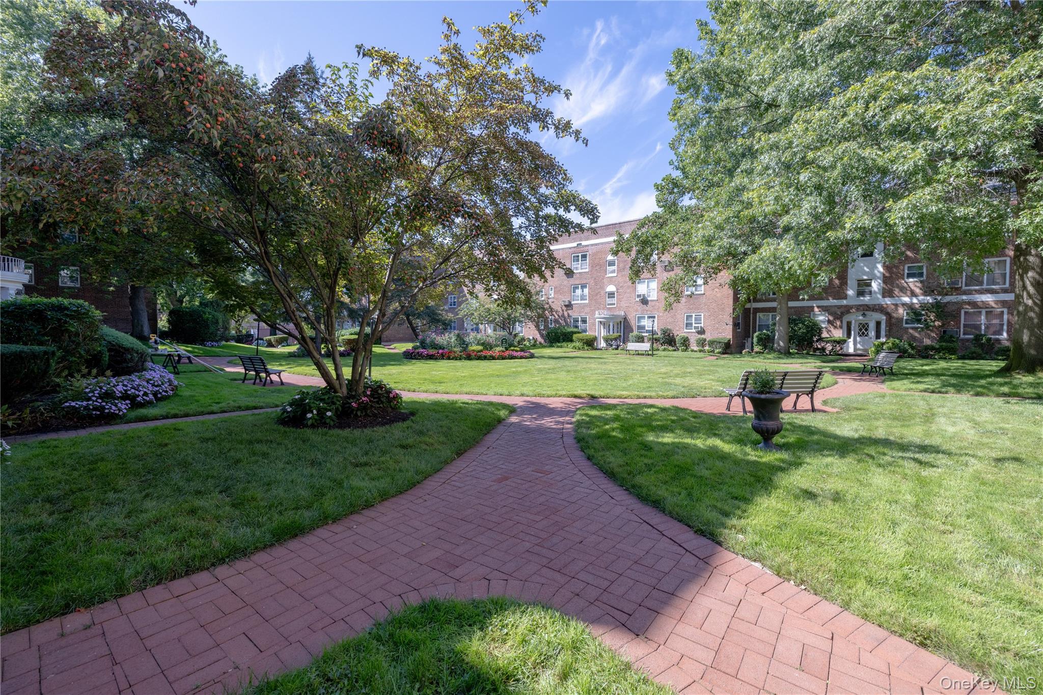 #8 photo, 221 Middleneck Road, ナッソー郡 Great Neck , NY 11021