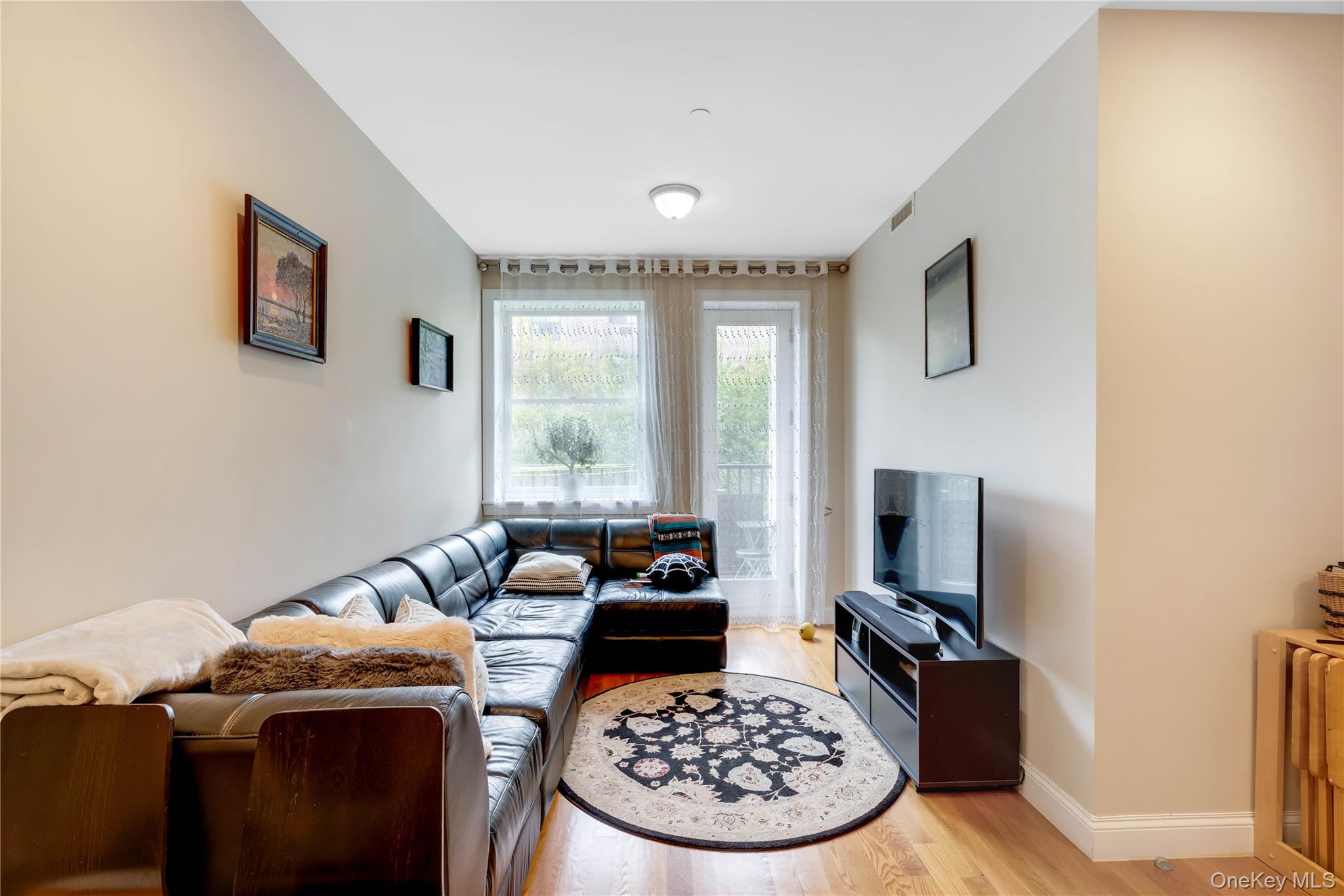 #2 photo, 1492 E 12th Street, ブルックリン区 Brooklyn , NY 11230