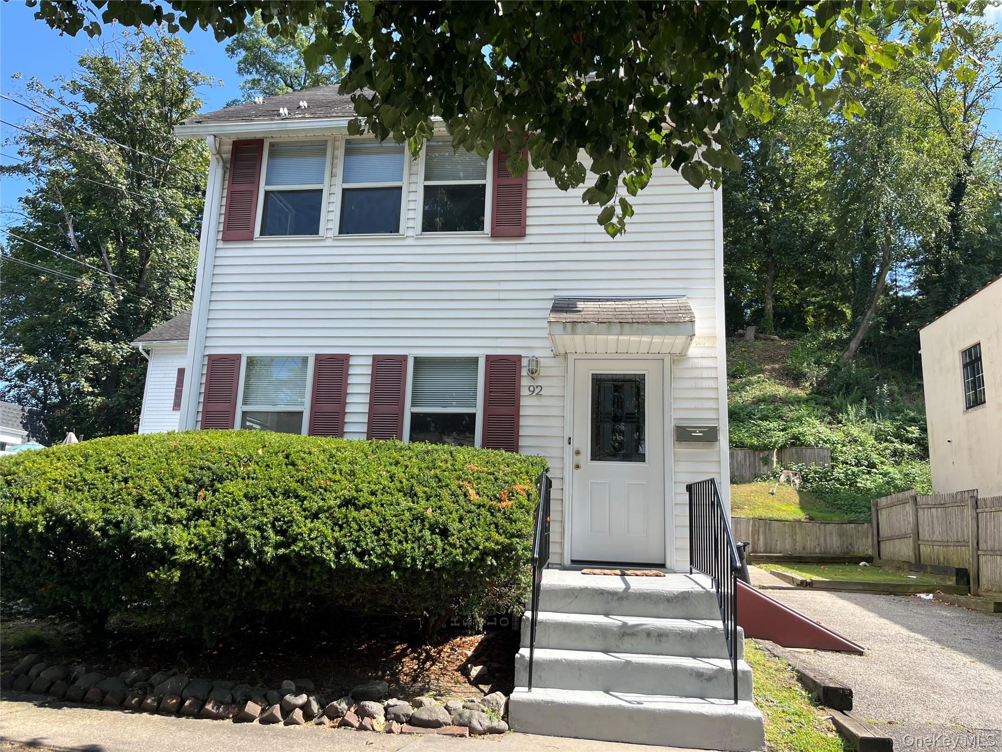 #1 photo, 92 Harbor Road, Port Washington , NY 11050