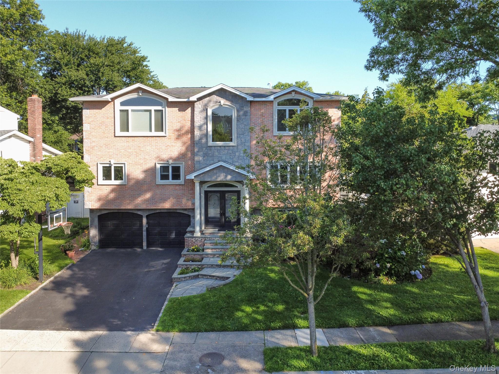 #1 photo, 11 Fishermans Drive, Port Washington , NY 11050