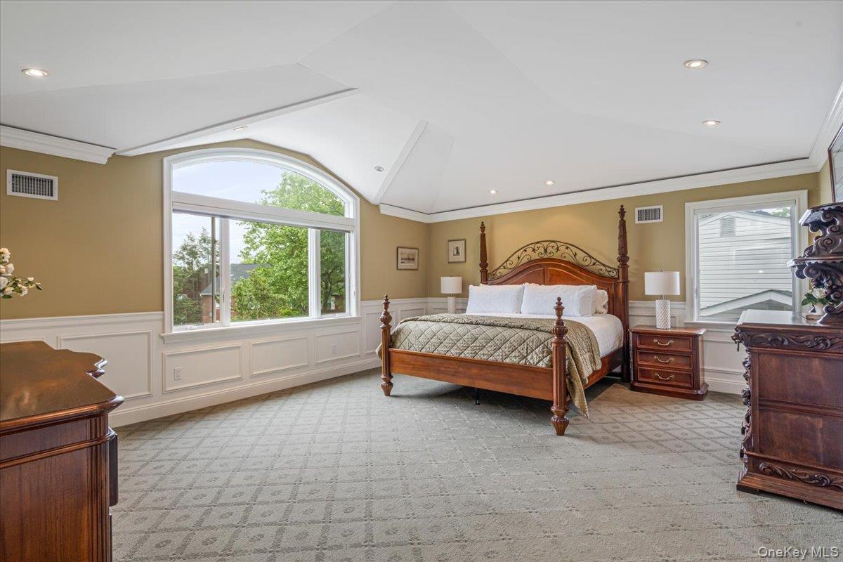 #17 photo, 11 Fishermans Drive, Port Washington , NY 11050