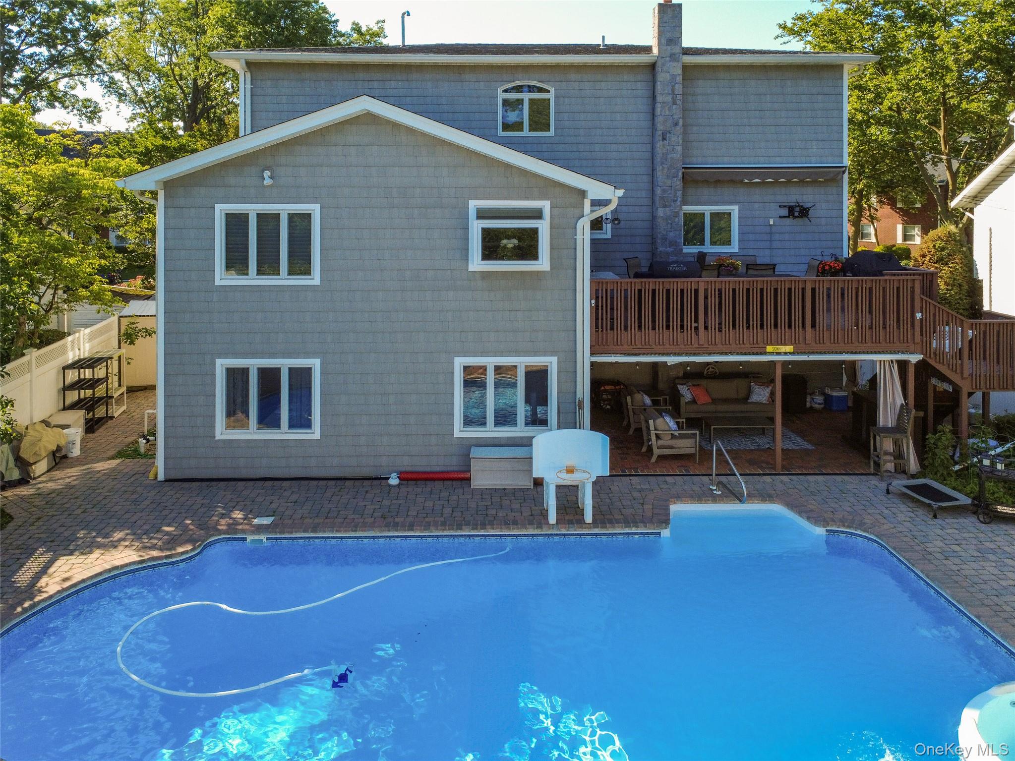 #3 photo, 11 Fishermans Drive, Port Washington , NY 11050