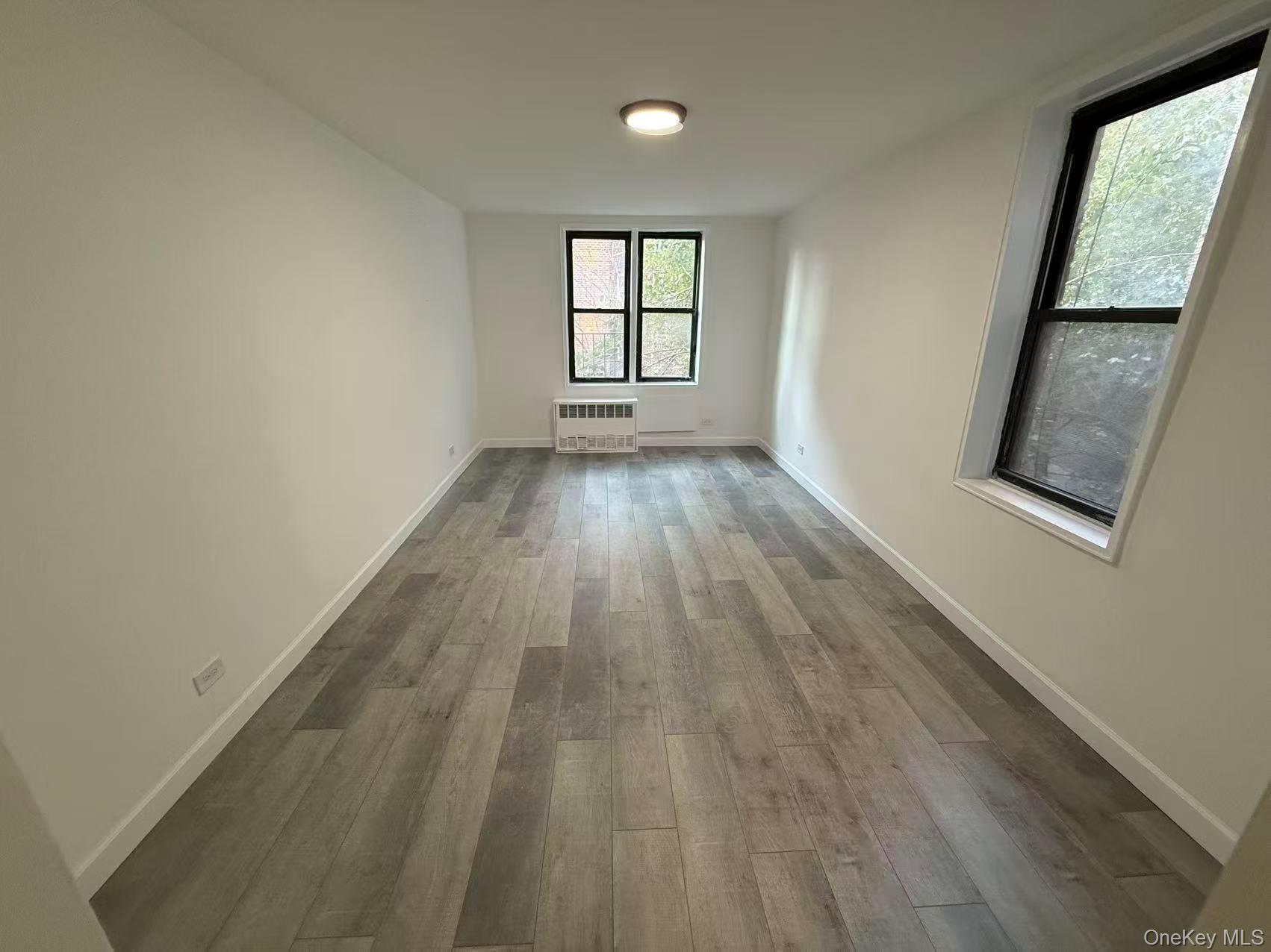 #9 photo, 42-26 81st Street, クイーンズ区 Elmhurst , NY 11373