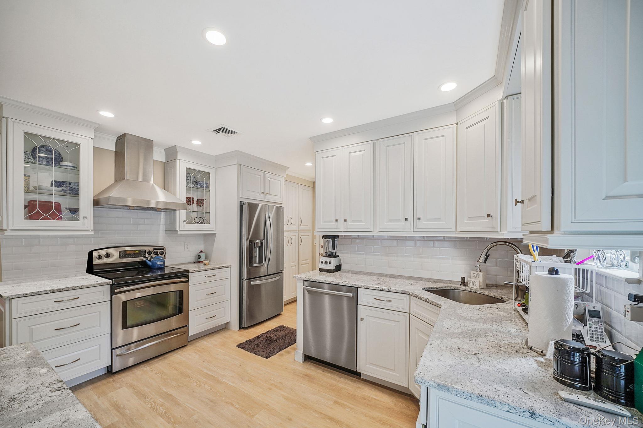 #8 photo, 18 Doane Avenue, Port Jefferson Station , NY 11776