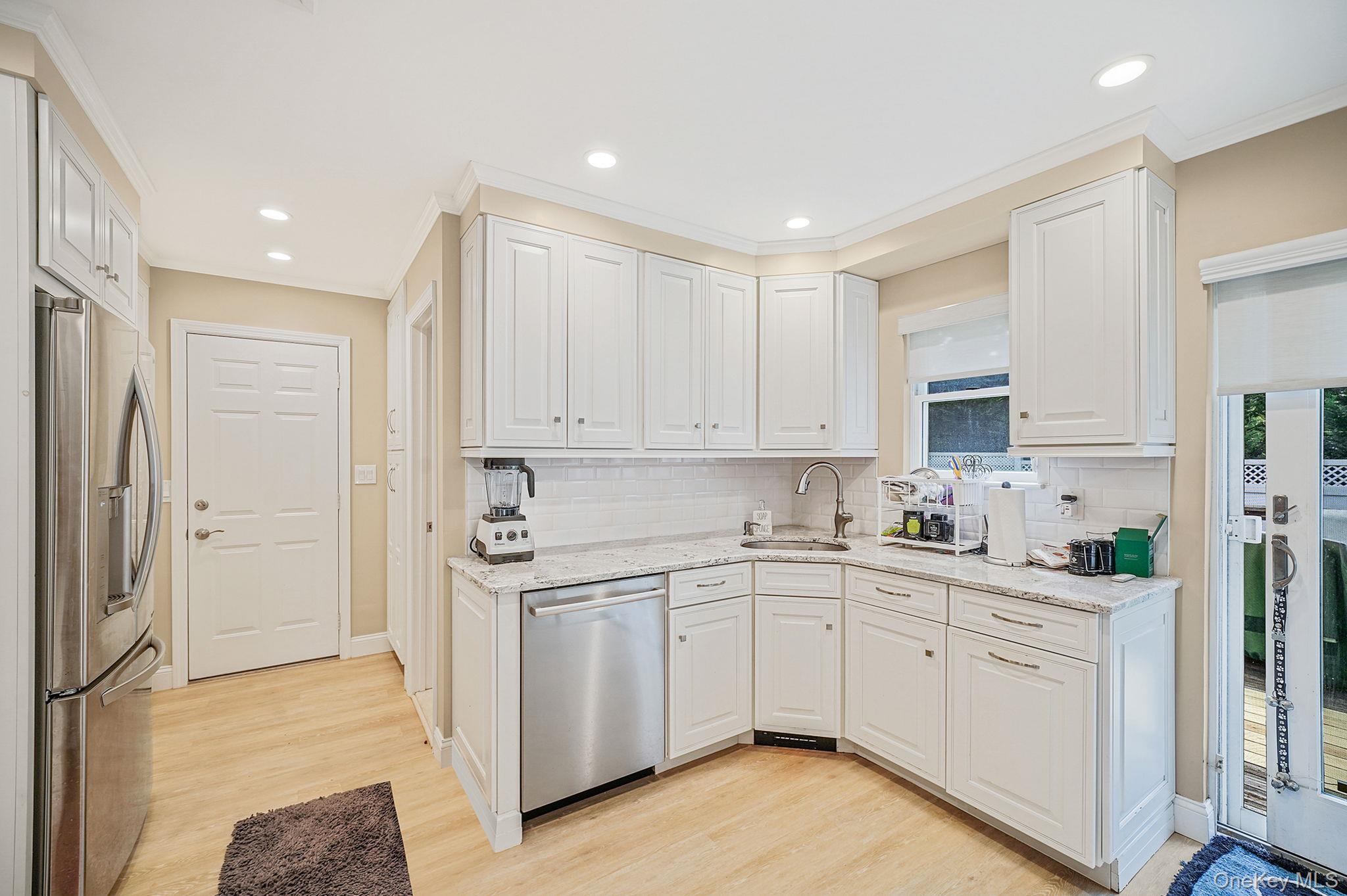 #9 photo, 18 Doane Avenue, Port Jefferson Station , NY 11776