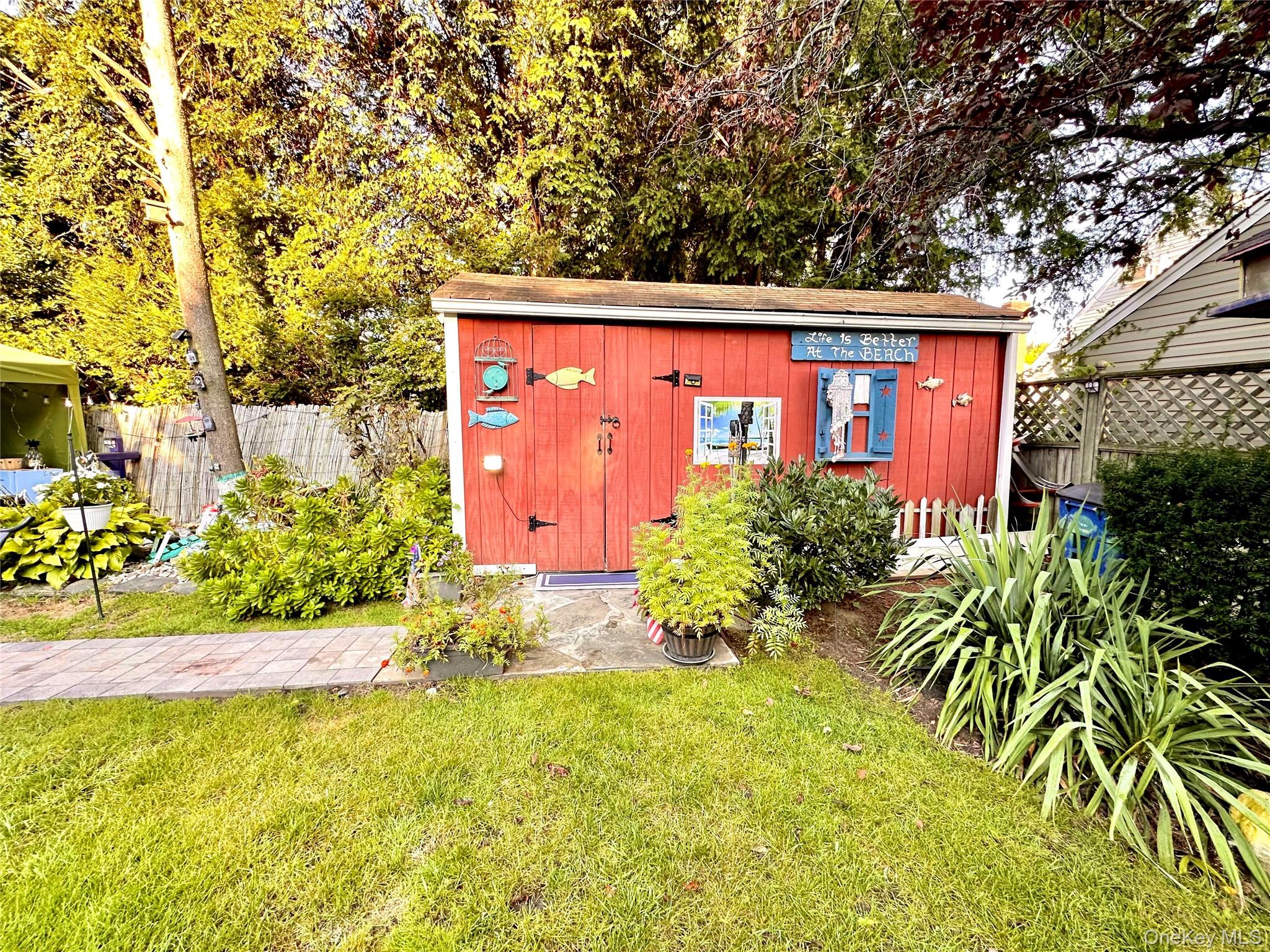 #16 photo, 1031 Highland Street, Baldwin , NY 11510