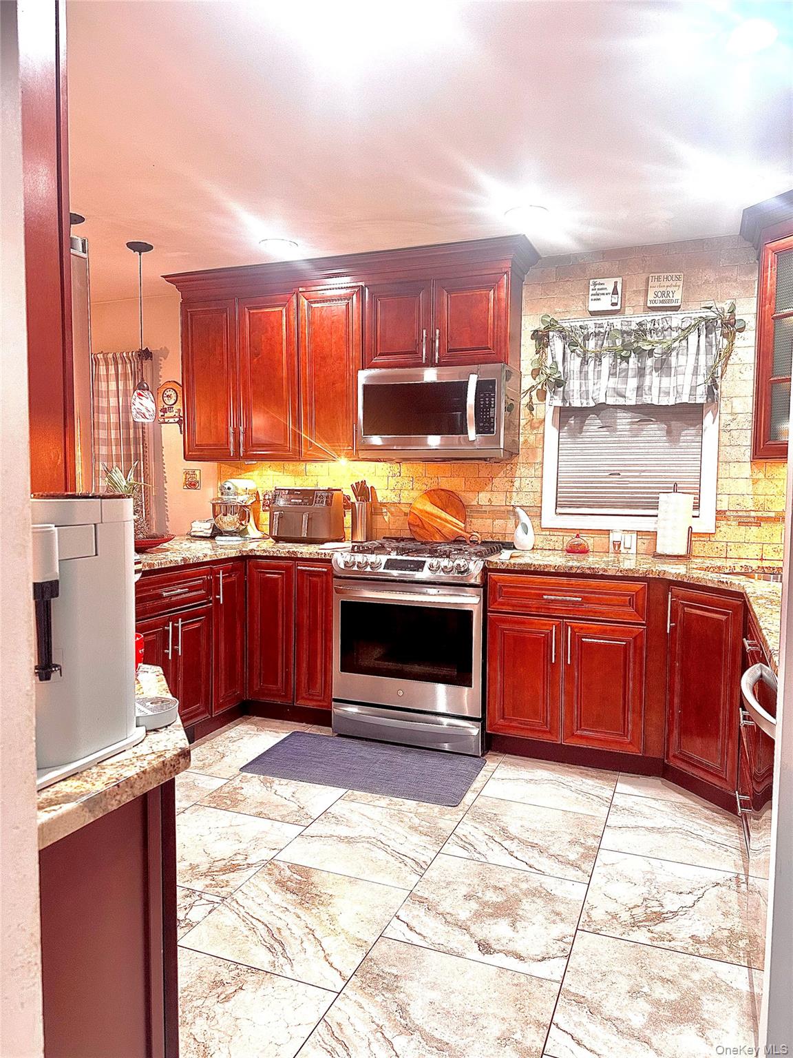 #6 photo, 1031 Highland Street, Baldwin , NY 11510