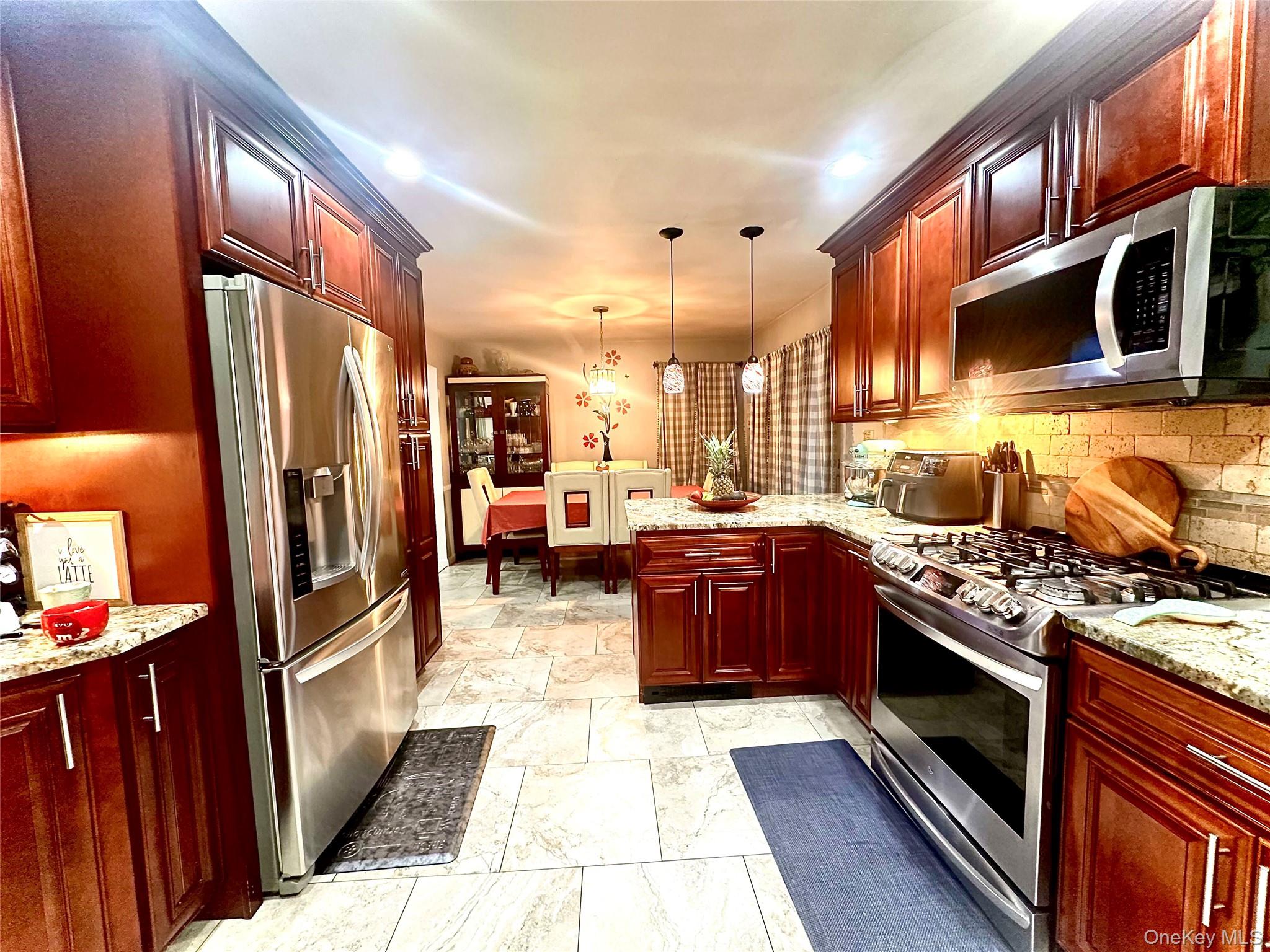 #7 photo, 1031 Highland Street, Baldwin , NY 11510