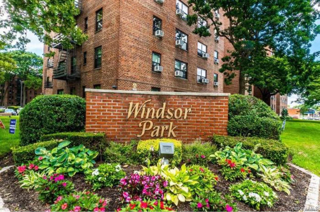 #1 photo, 75-50 Bell Boulevard, クイーンズ区 Oakland Gardens , NY 11364