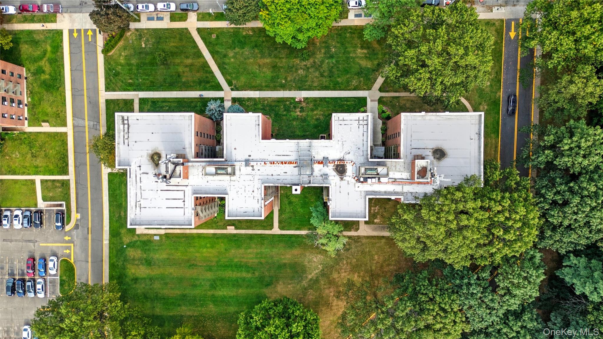 #7 photo, 75-50 Bell Boulevard, クイーンズ区 Oakland Gardens , NY 11364