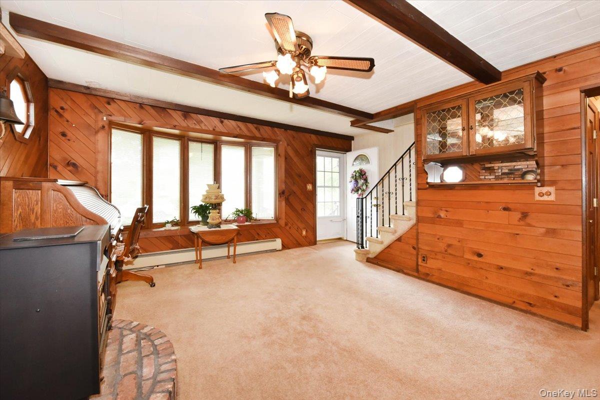 #6 photo, 366 W Gates Avenue, Lindenhurst , NY 11757