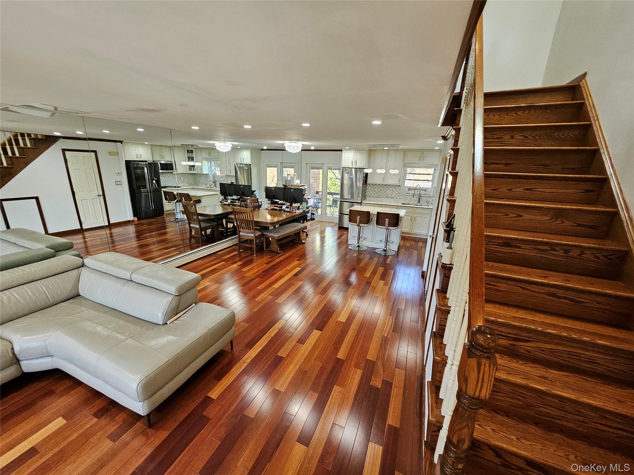 #10 photo, 120-19 Ketch Court, クイーンズ区 College Point , NY 11356