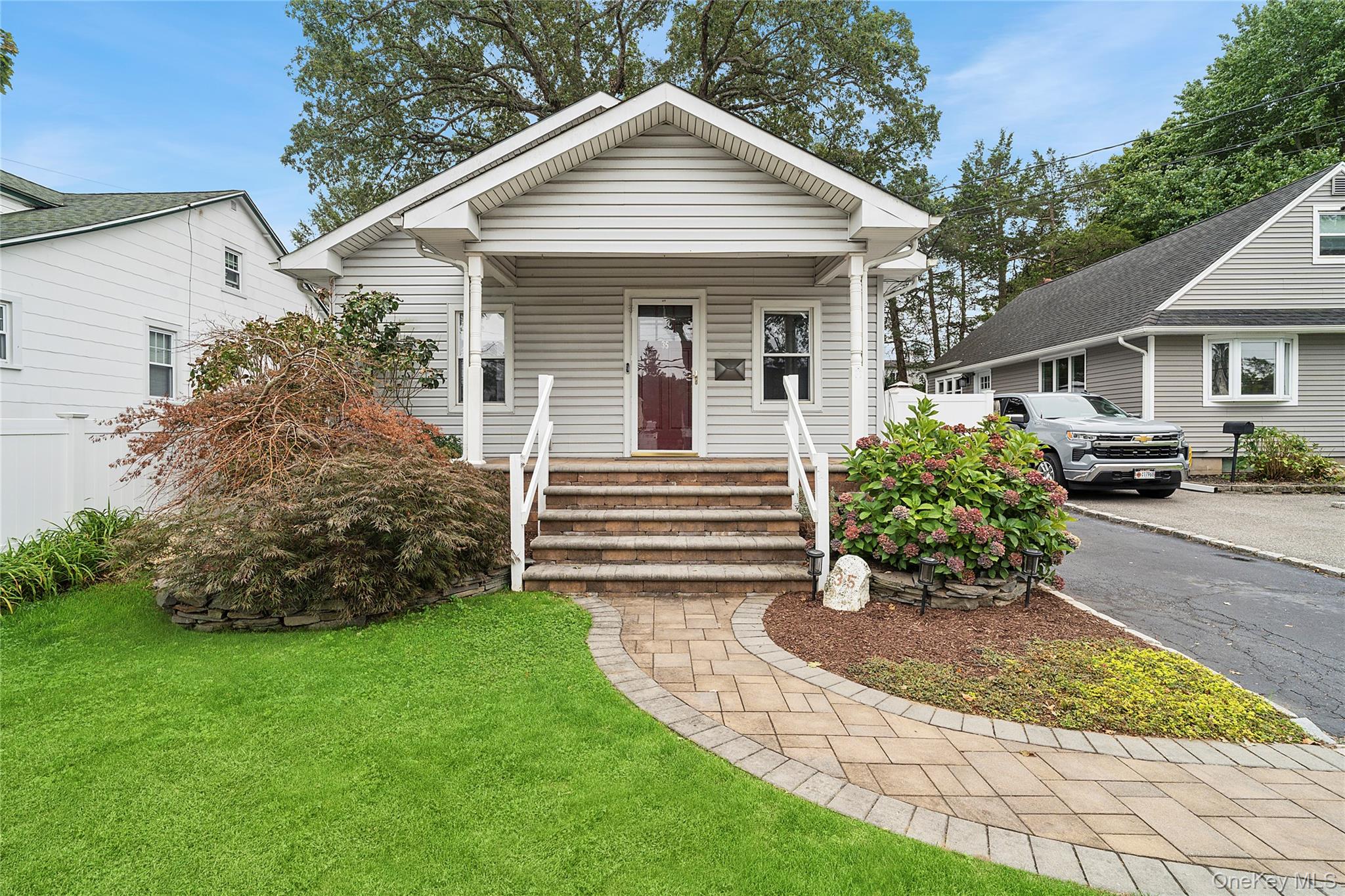 #1 photo, 35 Vondran Street, Huntington Station , NY 11746