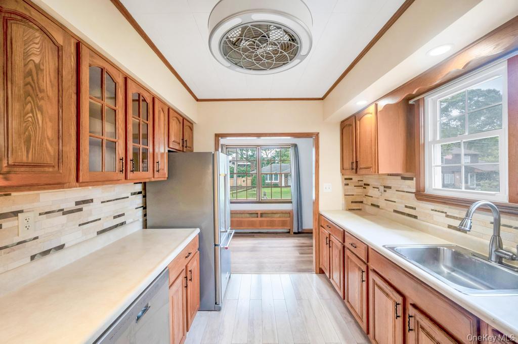 #19 photo, 167 Officials Avenue, Holbrook , NY 11741