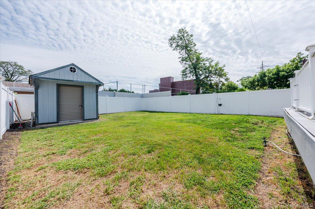 #16 photo, 62 westcott, ナッソー郡 Inwood , NY 11096