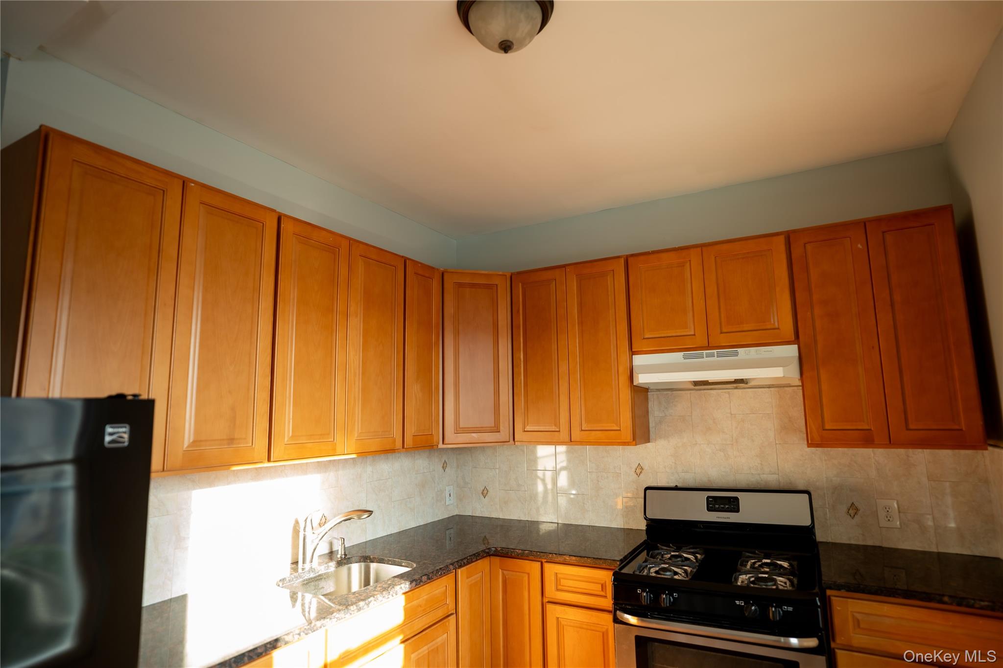 #12 photo, 10532 130th Street, Richmond Hill , NY 11419