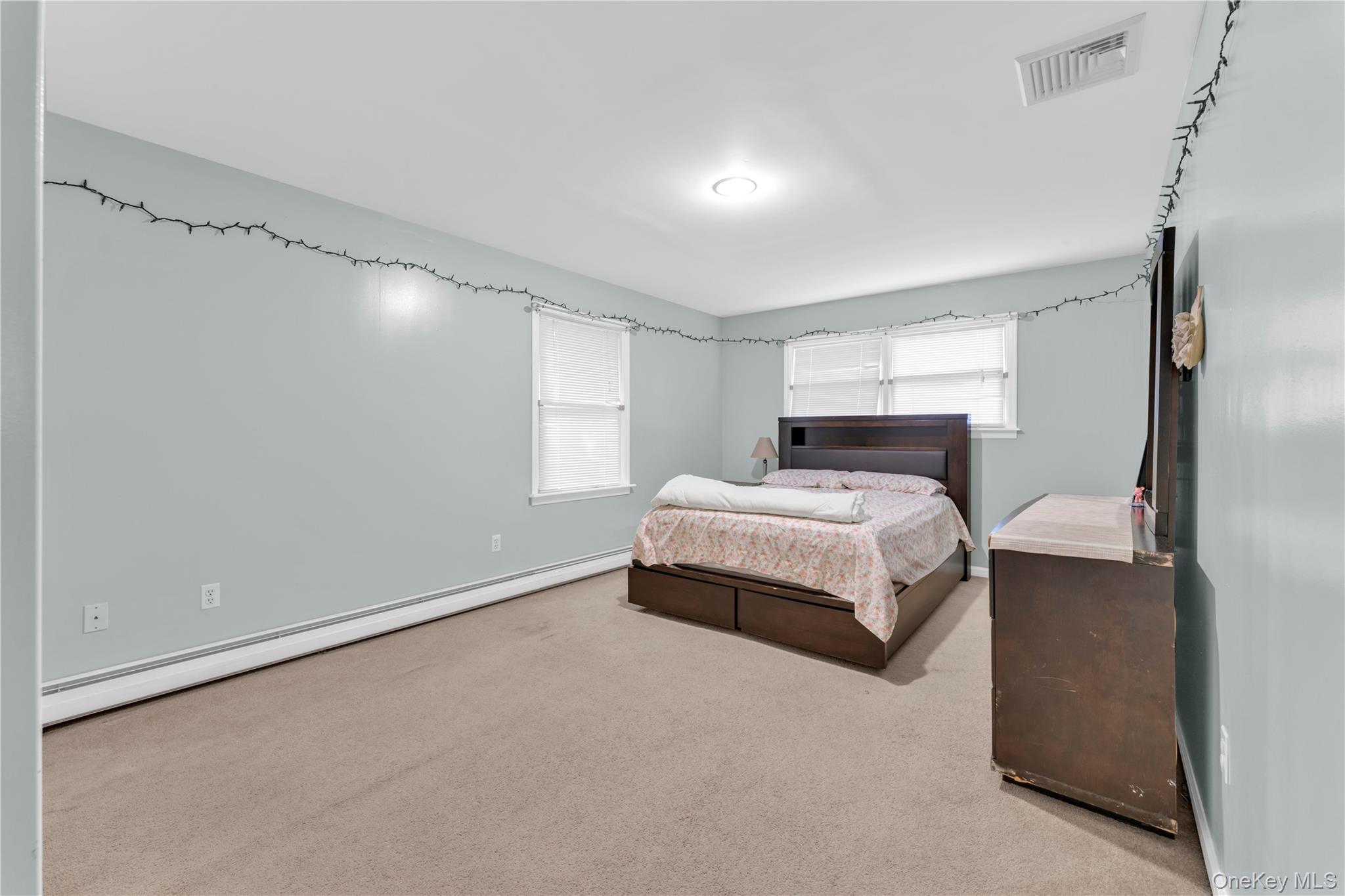 #10 photo, 51 Atlantic Avenue, Freeport , NY 11520