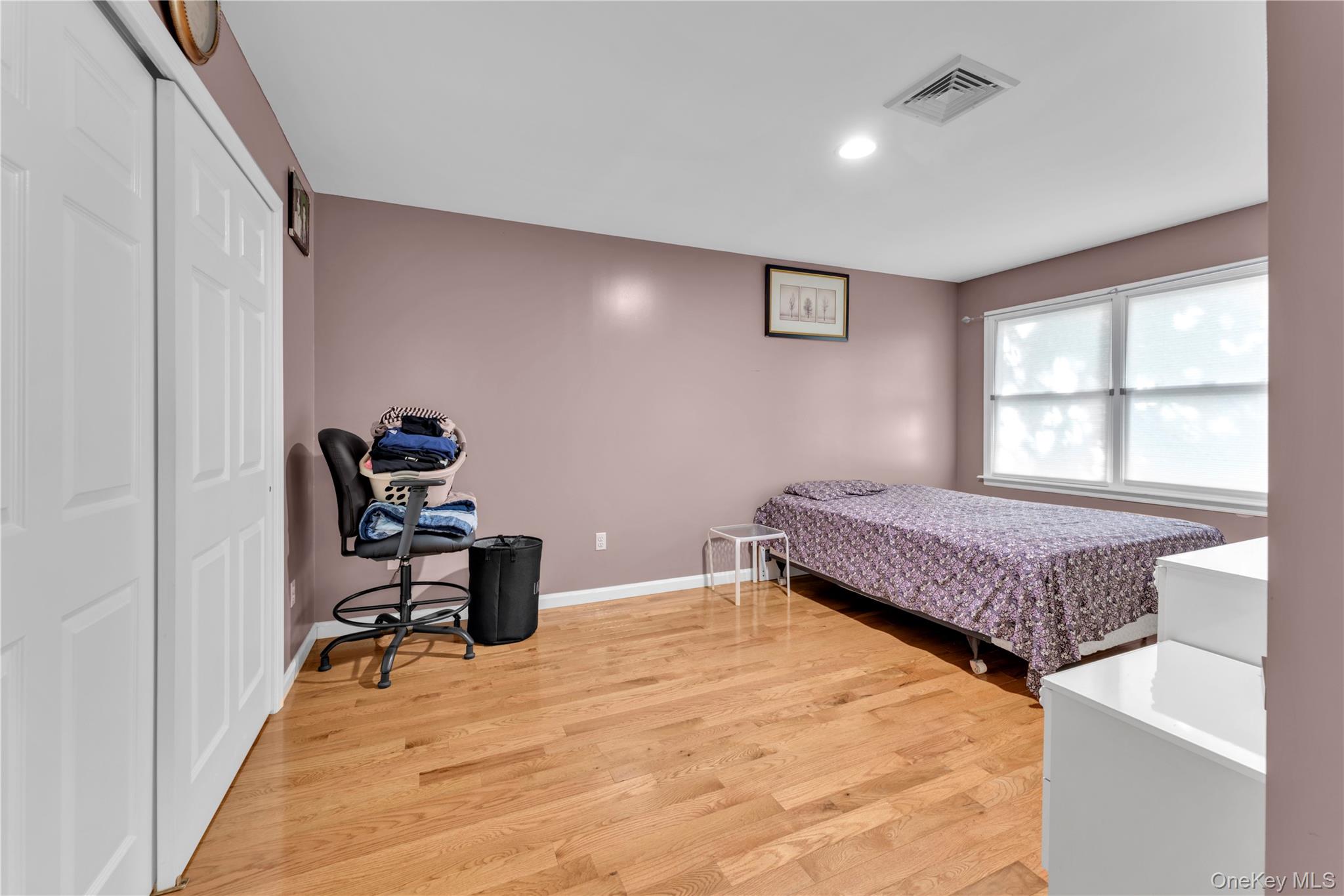 #17 photo, 51 Atlantic Avenue, Freeport , NY 11520