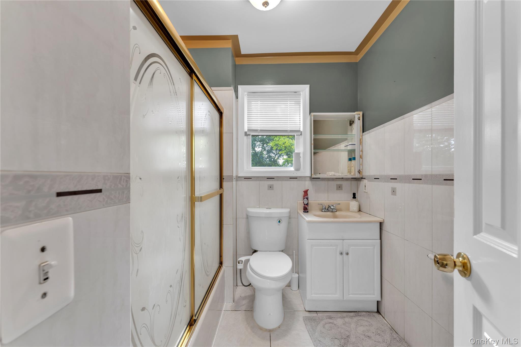 #19 photo, 51 Atlantic Avenue, Freeport , NY 11520