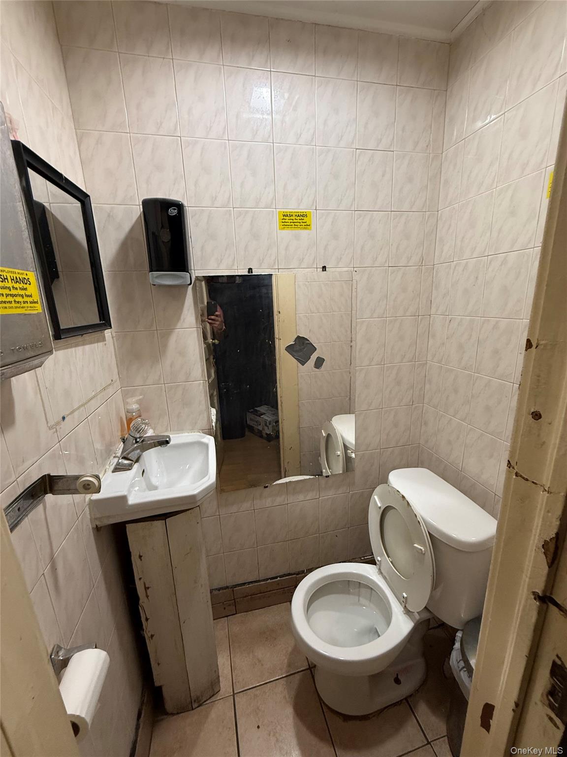 #11 photo, 939 Crane Street, Call Listing Agent , NY 12303