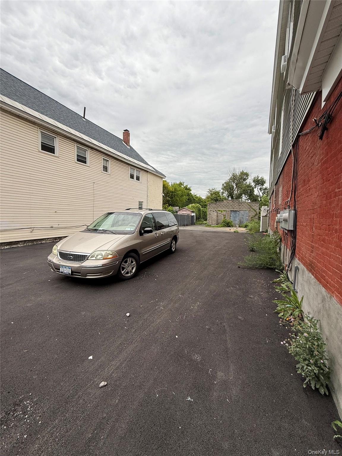 #16 photo, 939 Crane Street, Call Listing Agent , NY 12303