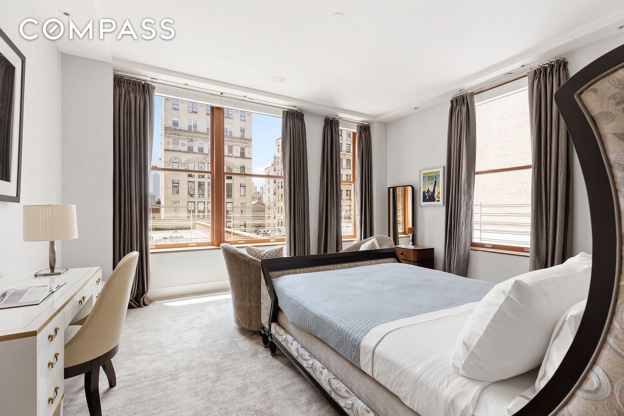 #11 photo, 32 W 18th Street, Flatiron , NY 10011