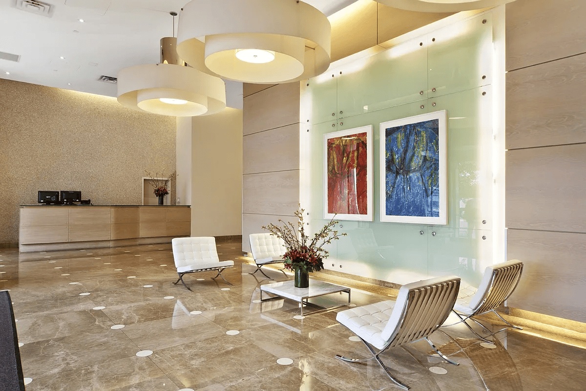 #10 photo, 10 W End Avenue, マンハッタン Lincoln Square , NY 10023