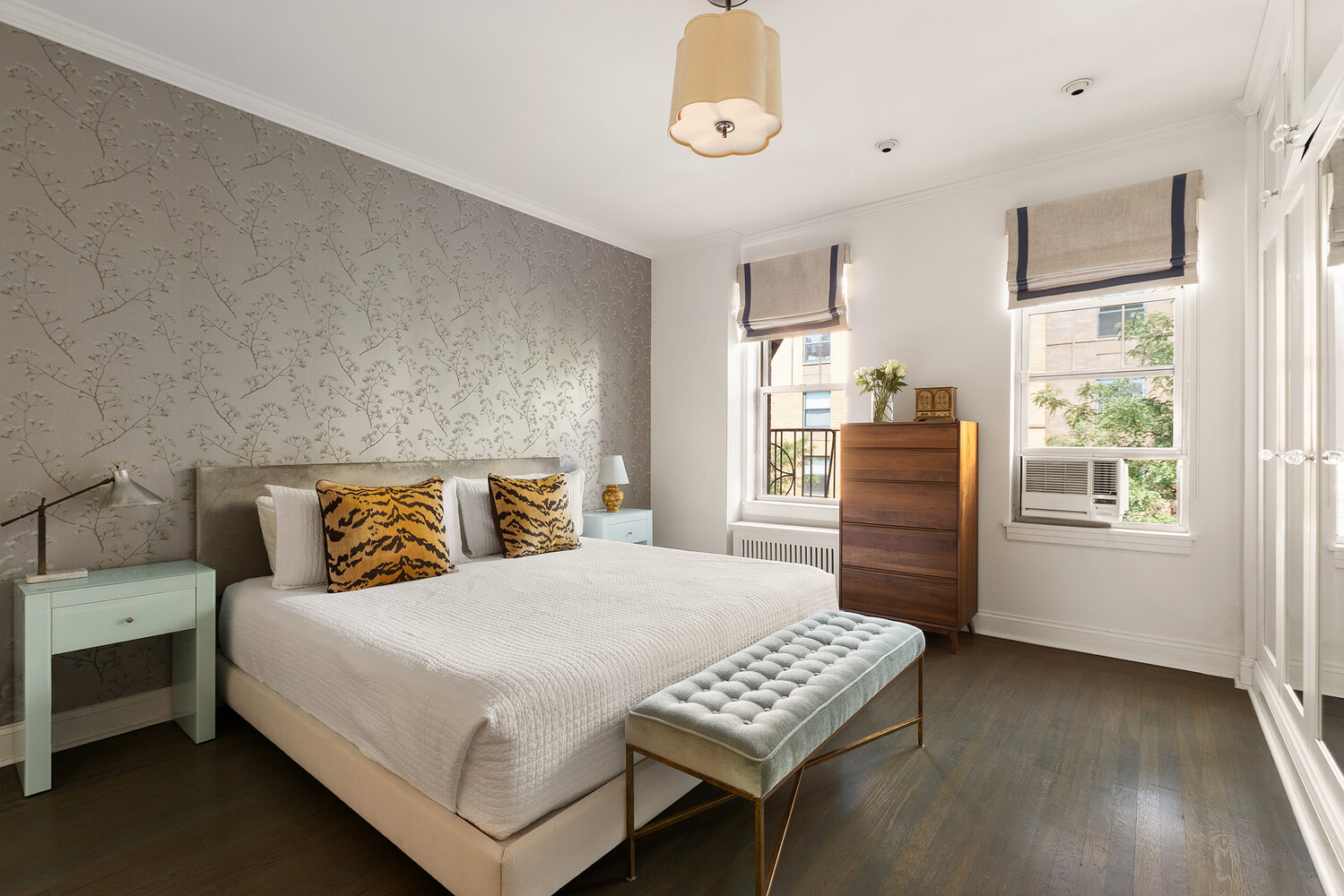 #11 photo, 232 E 6TH Street, East Village , NY 10003